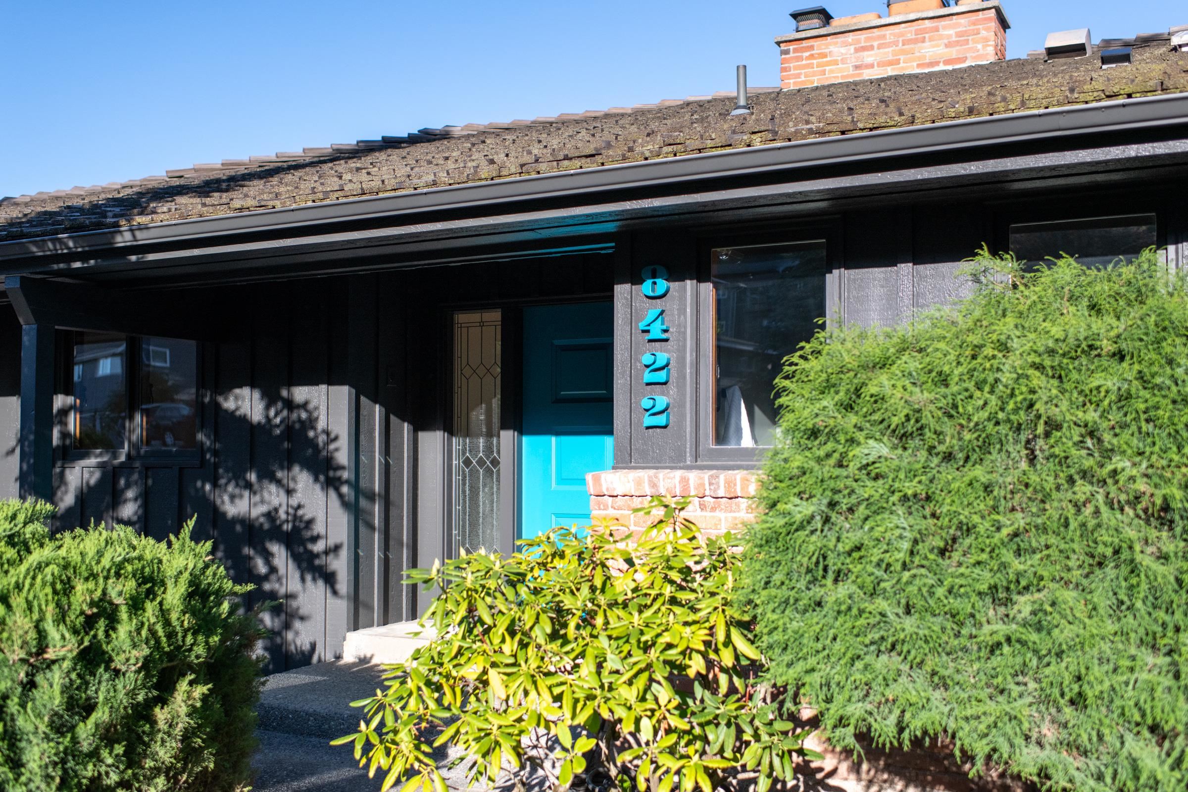 8422 N NORTHVIEW Rd - Photo 3