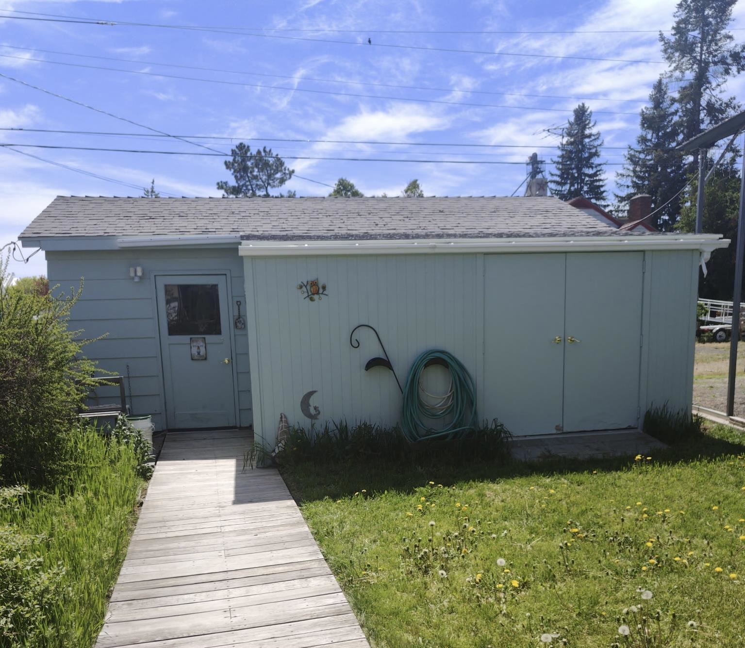 711 Washington St - Photo 3