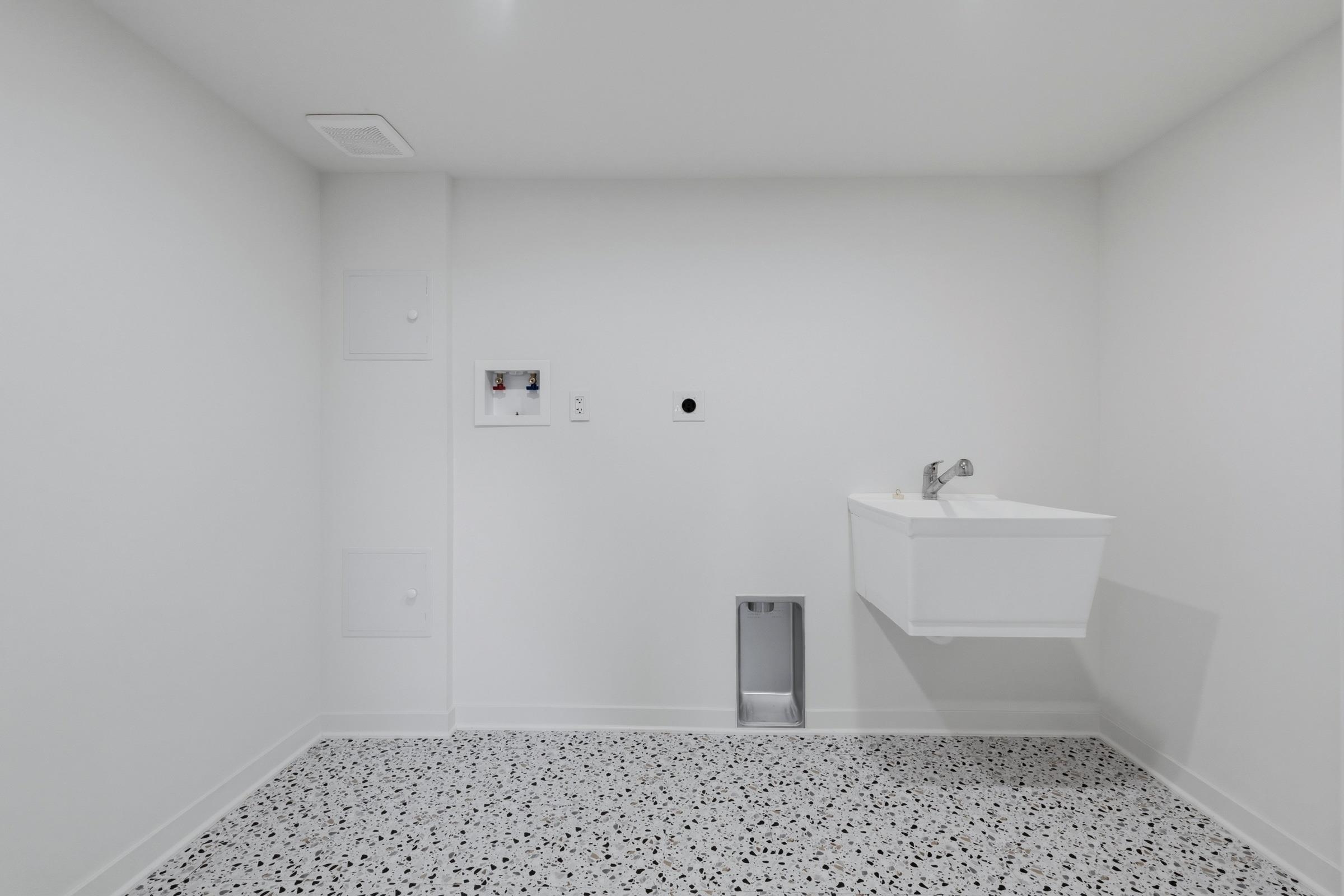 8422 N NORTHVIEW Rd - Photo 39