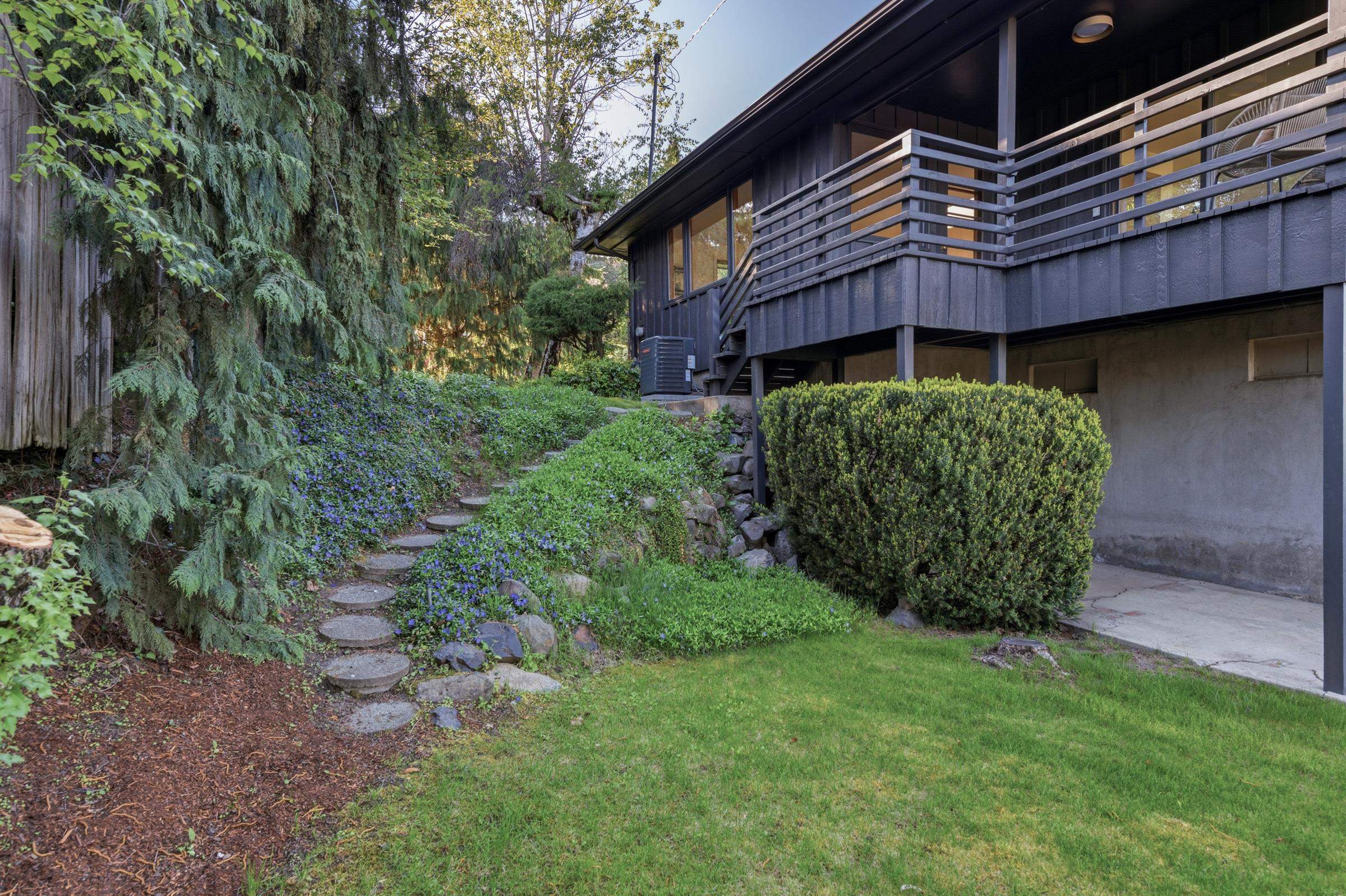 8422 N NORTHVIEW Rd - Photo 41
