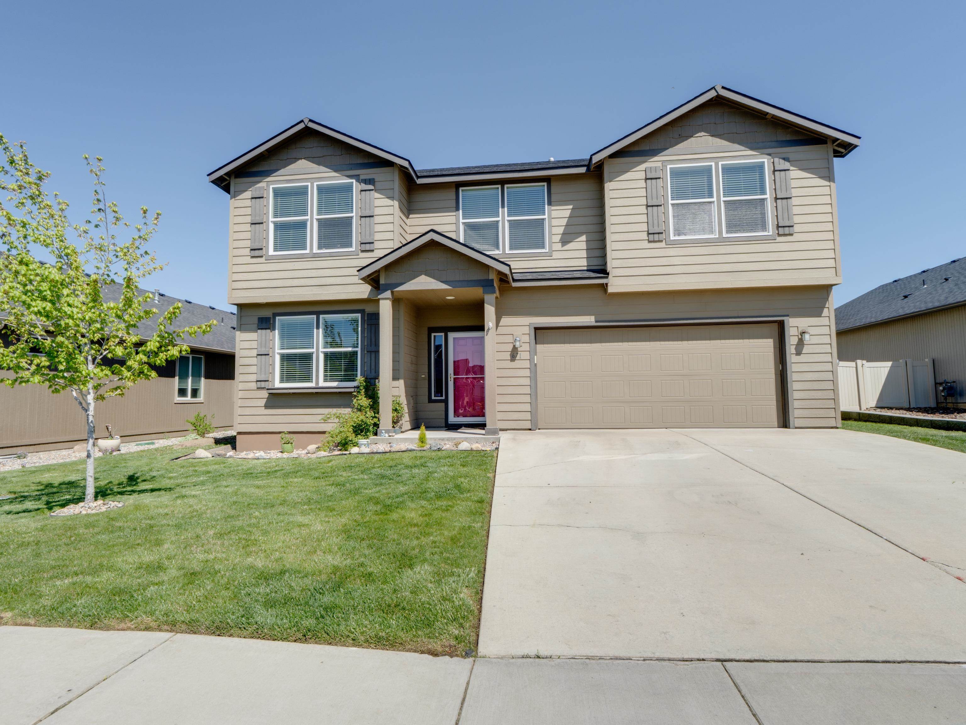 671 Condor Dr - Photo 1
