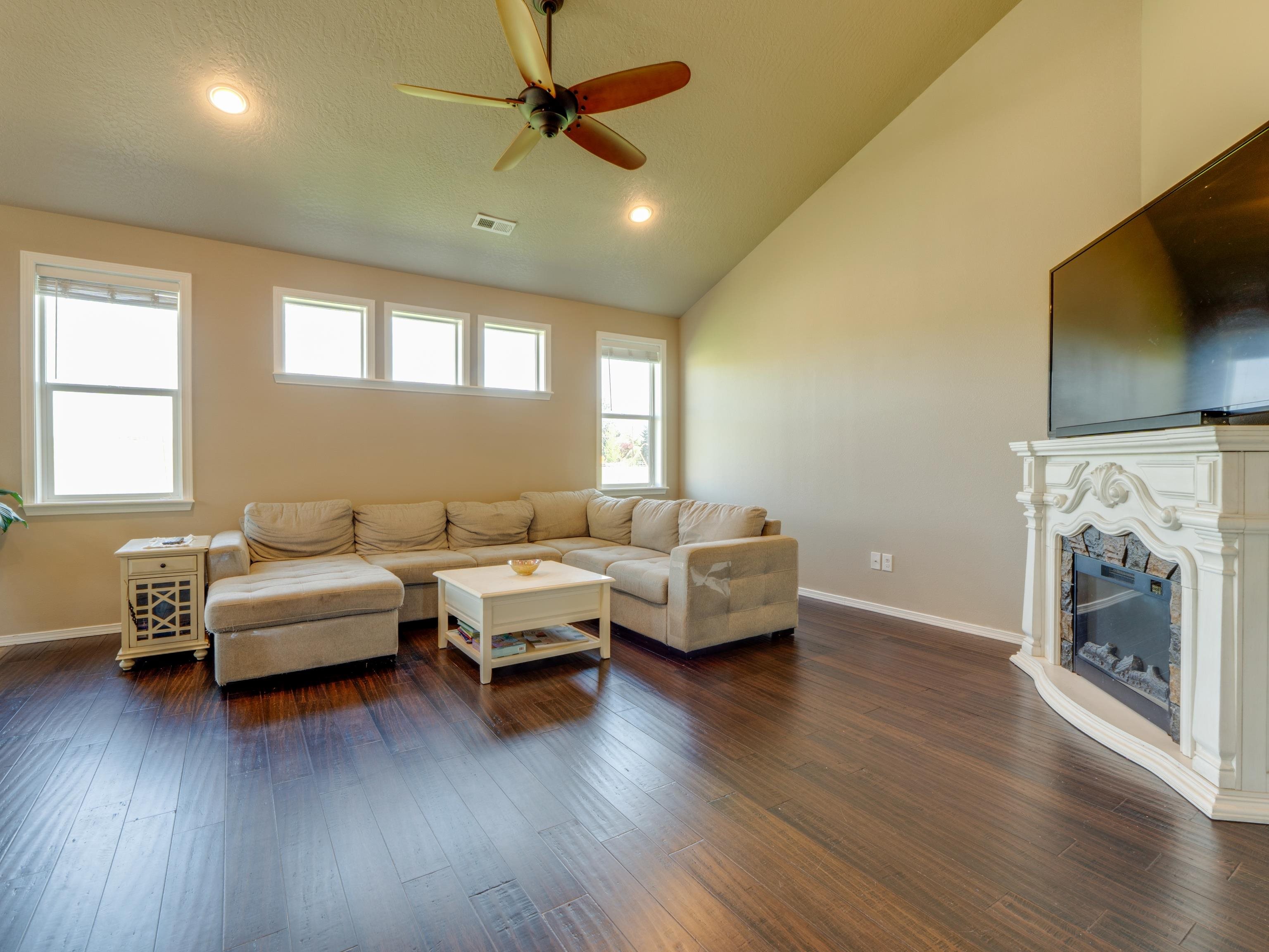 671 Condor Dr - Photo 9