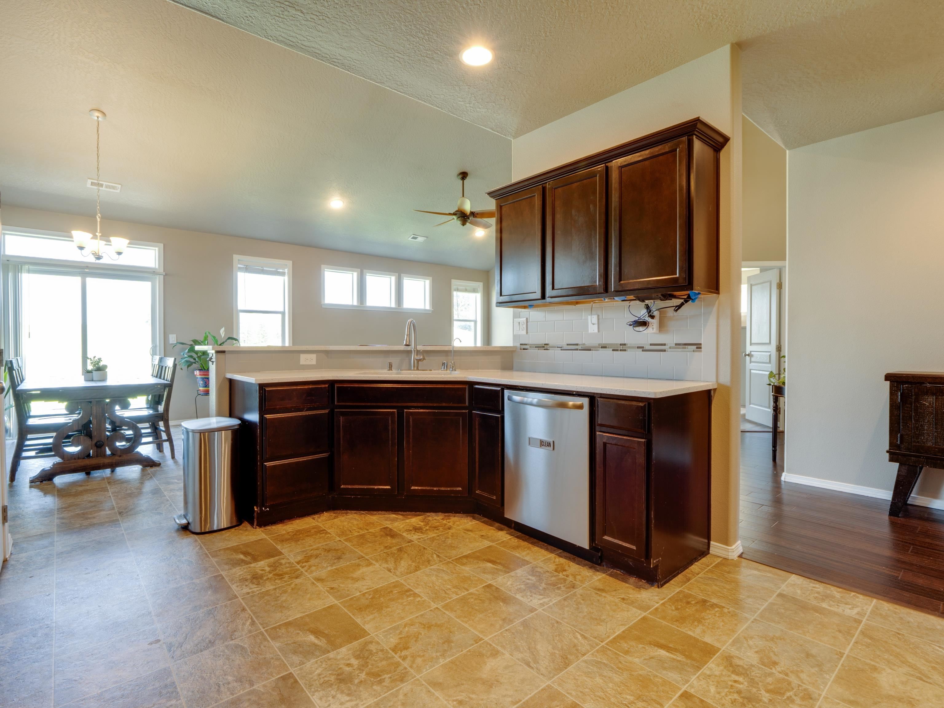 671 Condor Dr - Photo 16