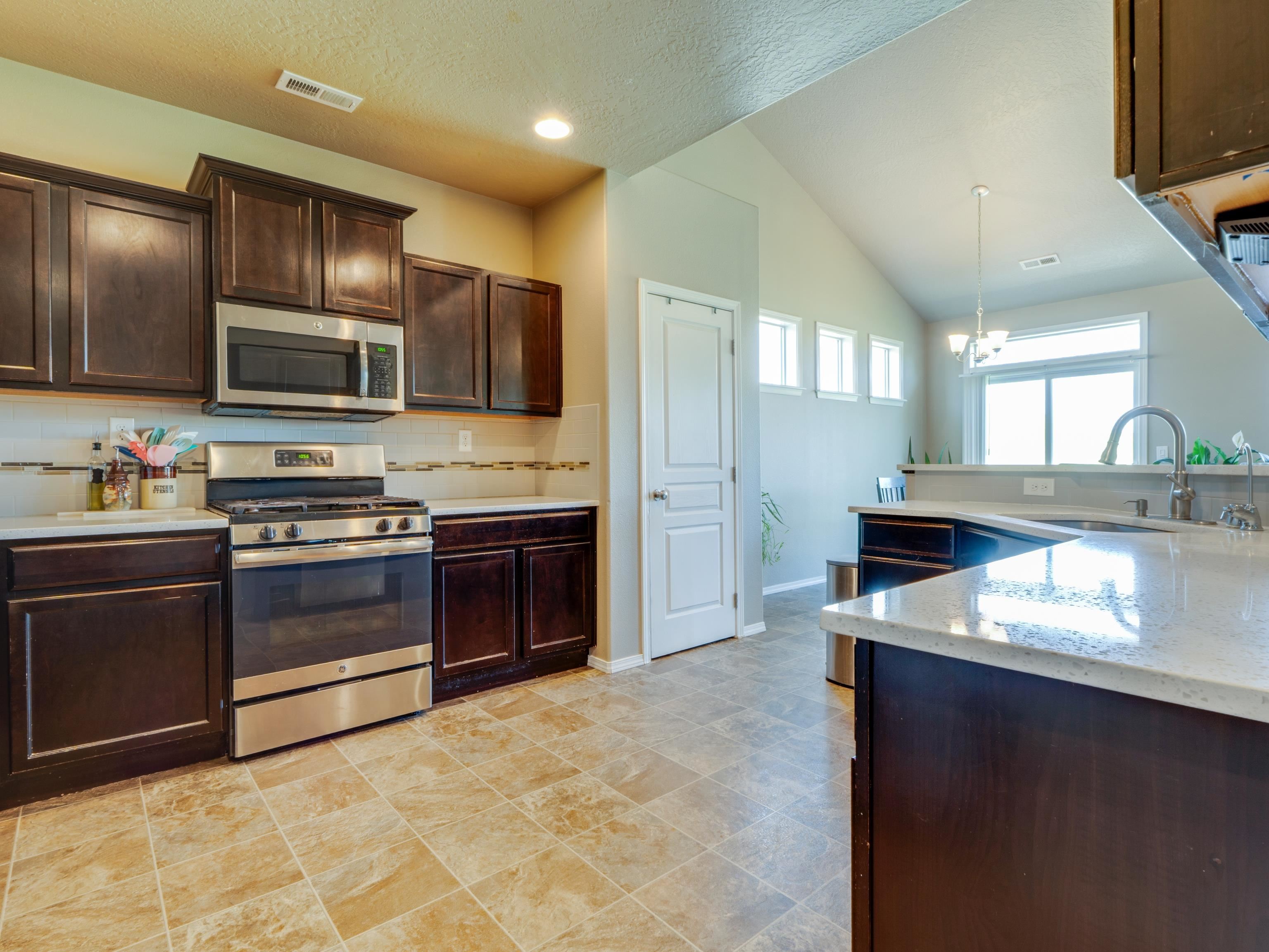 671 Condor Dr - Photo 17