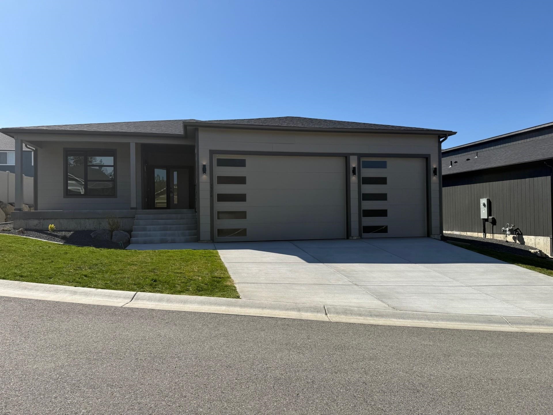 3316 S Custer Ln - Photo 1