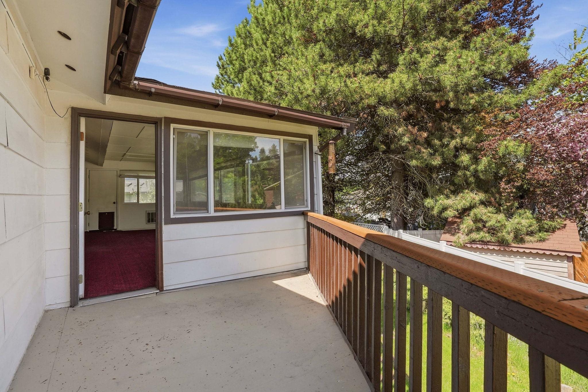 1039 SE Olympic Way - Photo 14