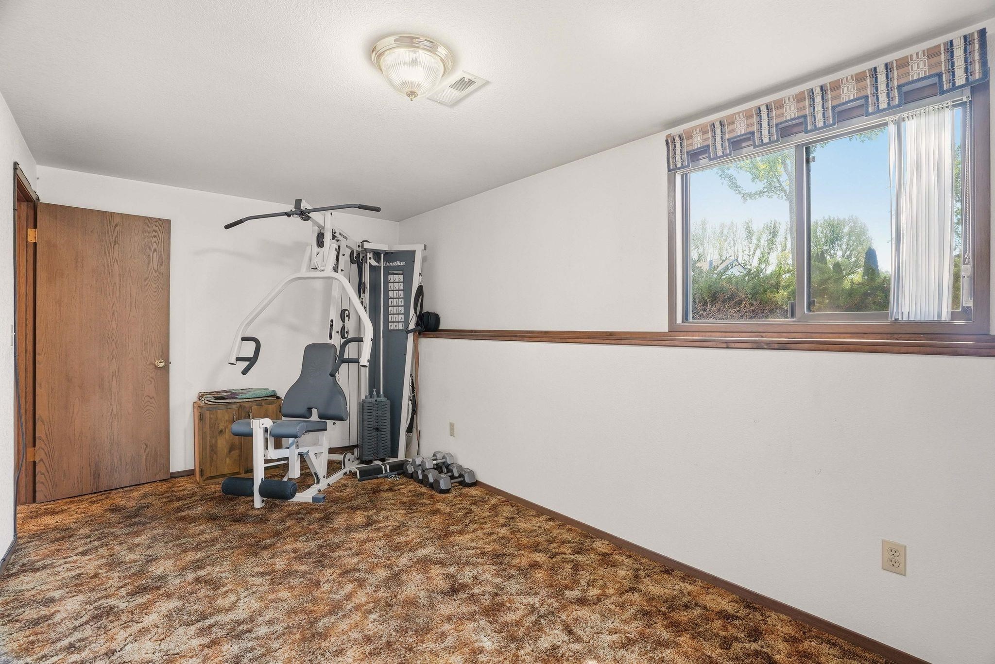 1039 SE Olympic Way - Photo 25