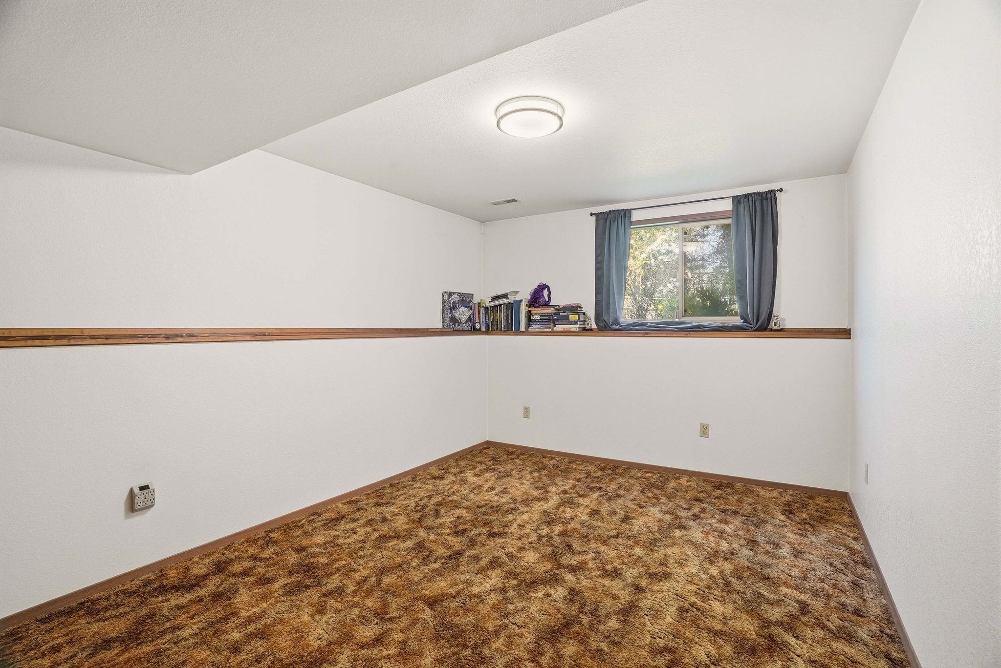 1039 SE Olympic Way - Photo 26