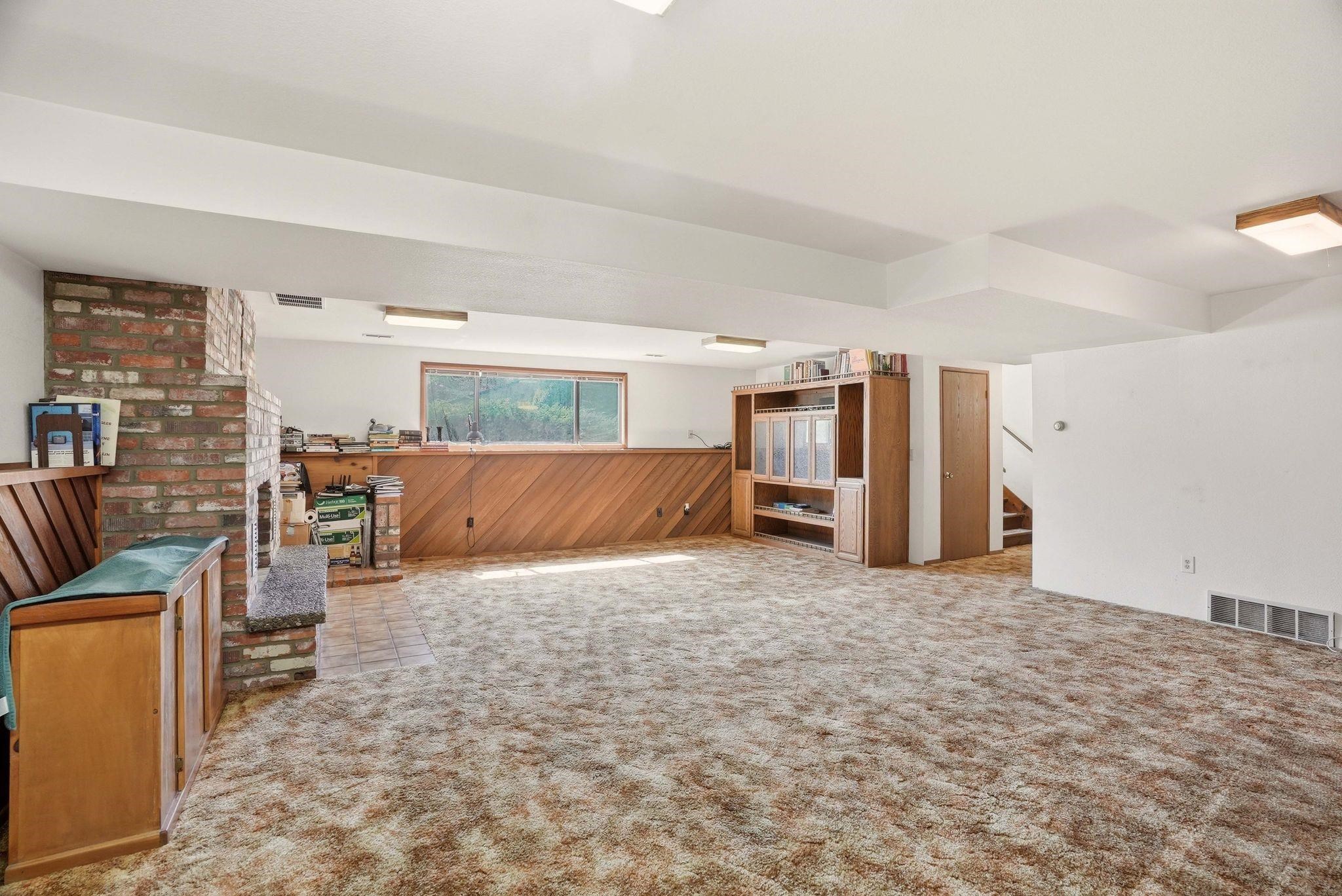 1039 SE Olympic Way - Photo 31
