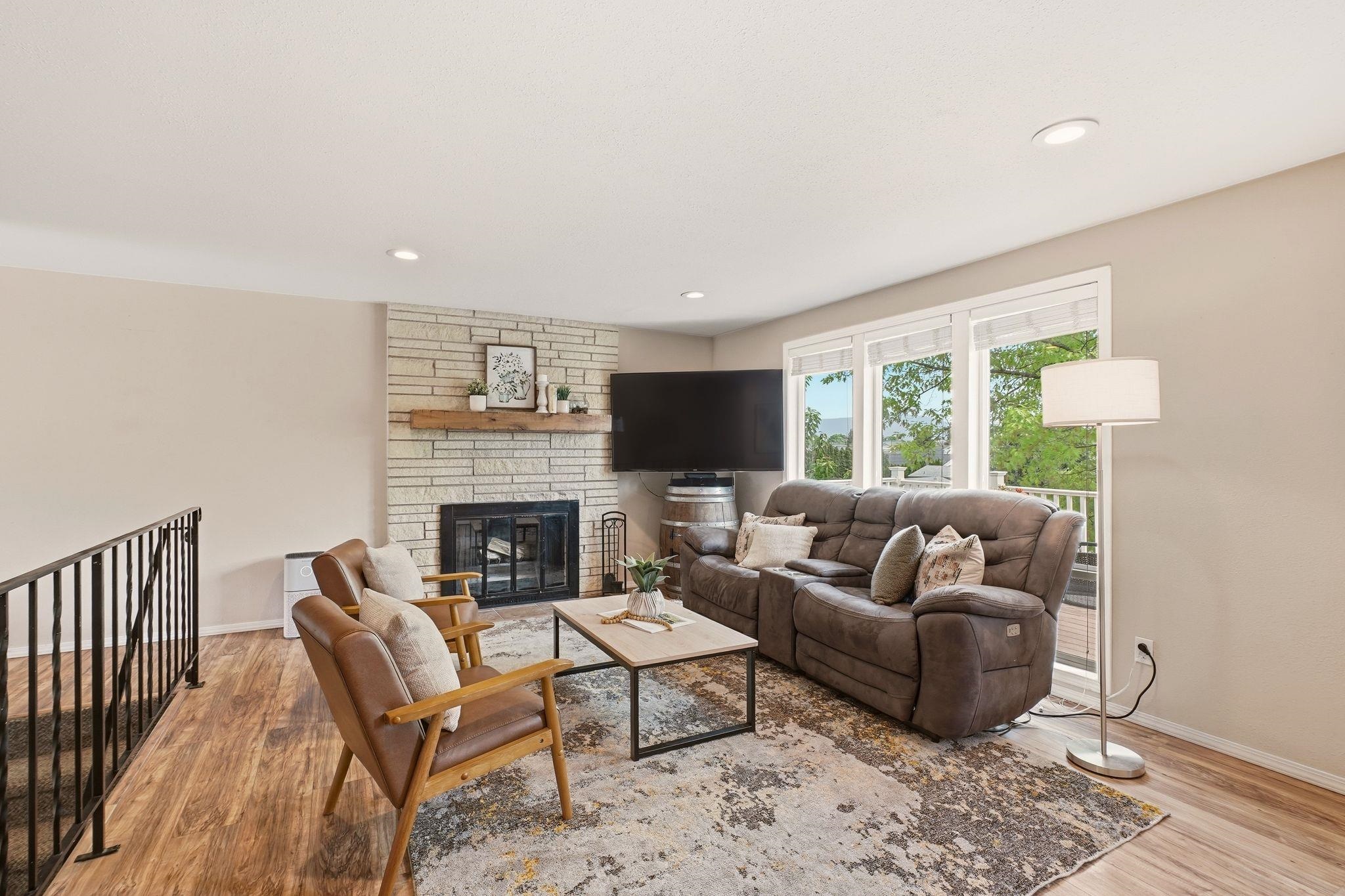 13215 E Heroy Ave - Photo 5