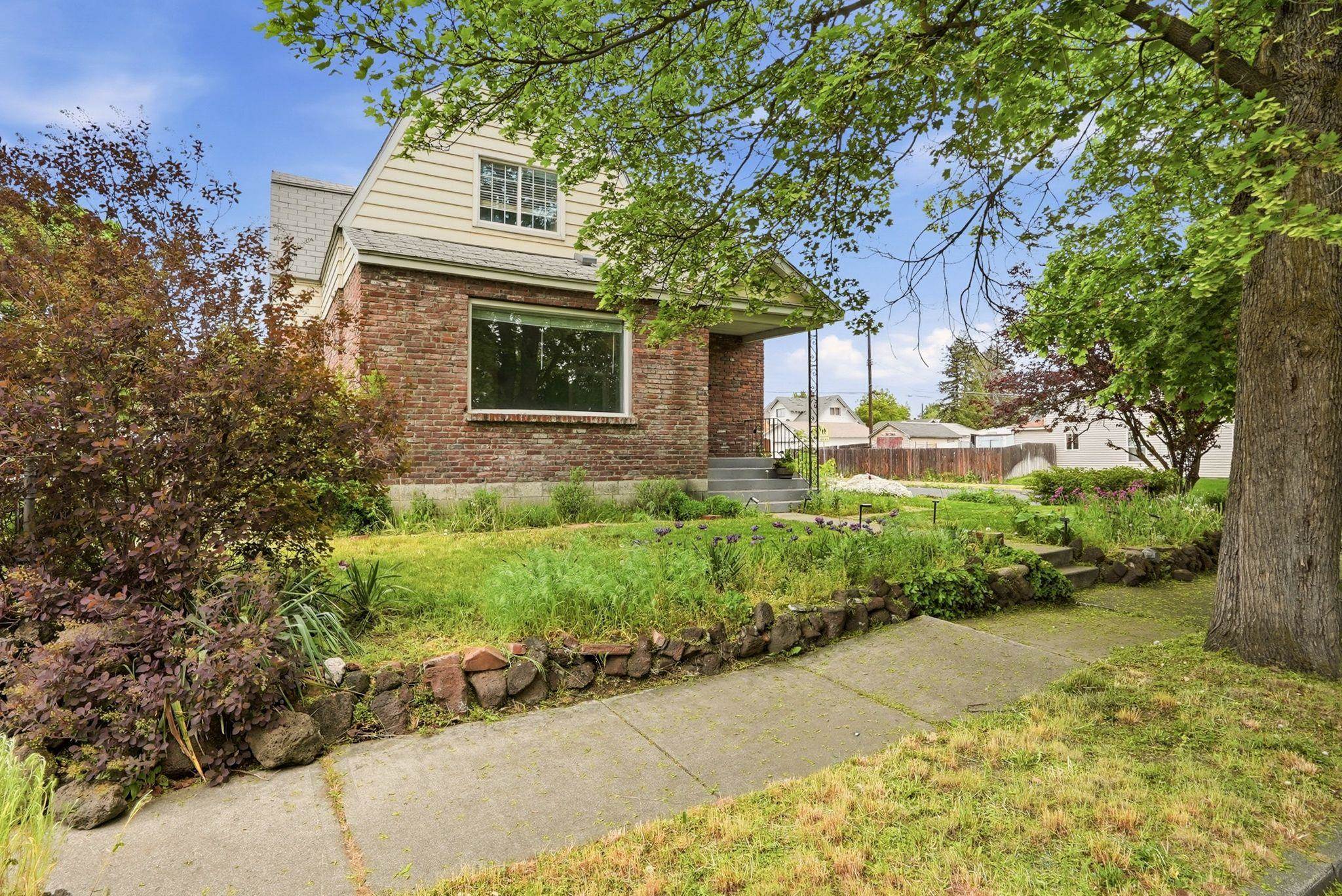 947 E Ermina Ave - Photo 7