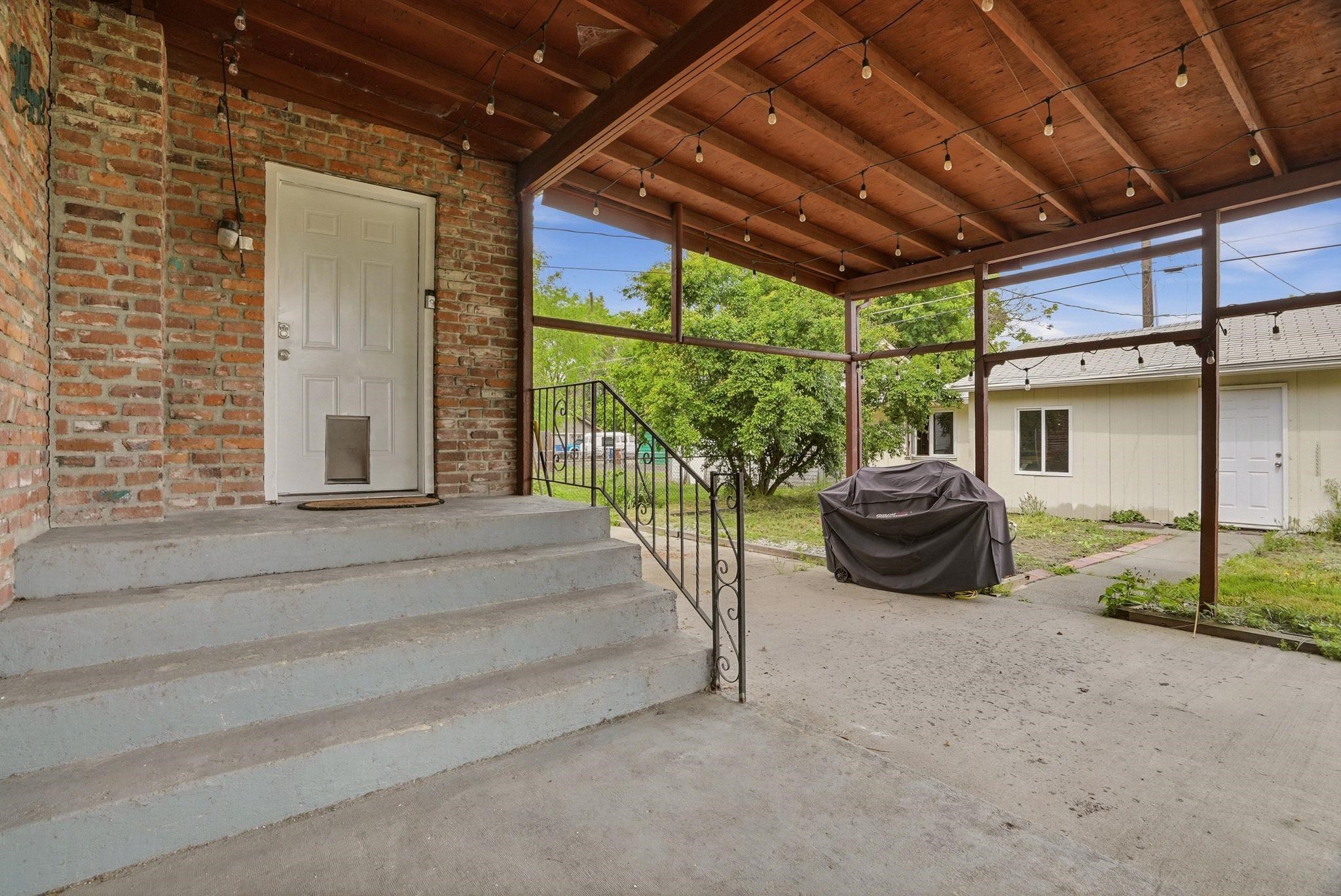 947 E Ermina Ave - Photo 32