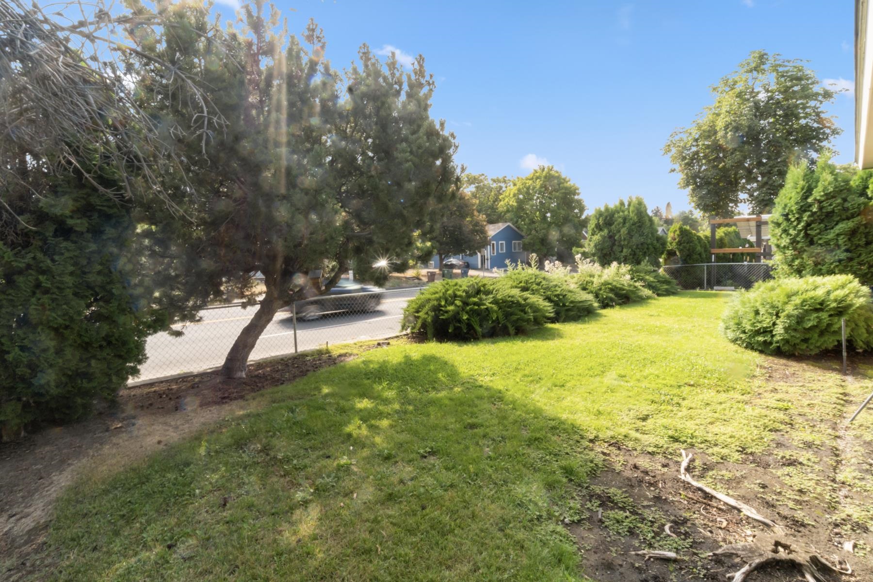 805 W Alice Ave - Photo 8