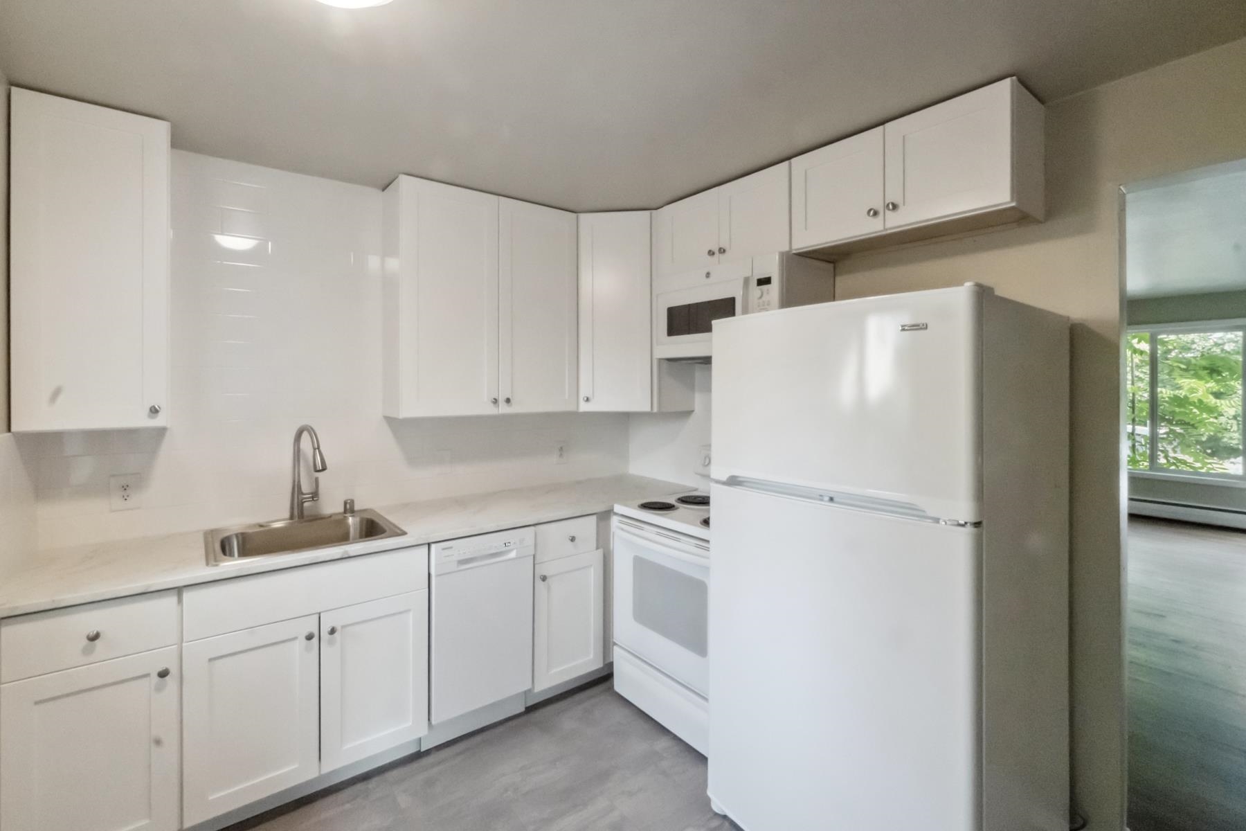 805 W Alice Ave - Photo 10