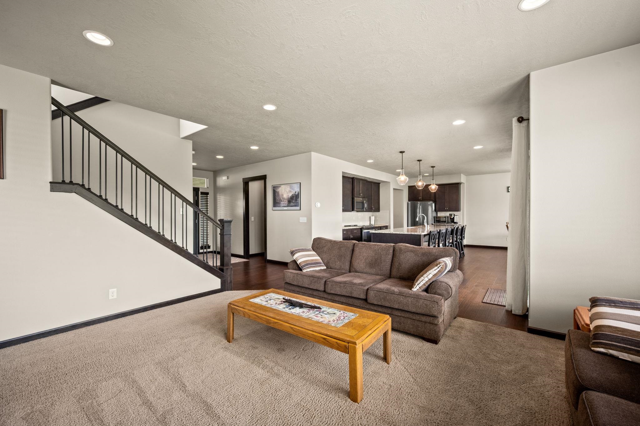 19700 E Knox Ave - Photo 11