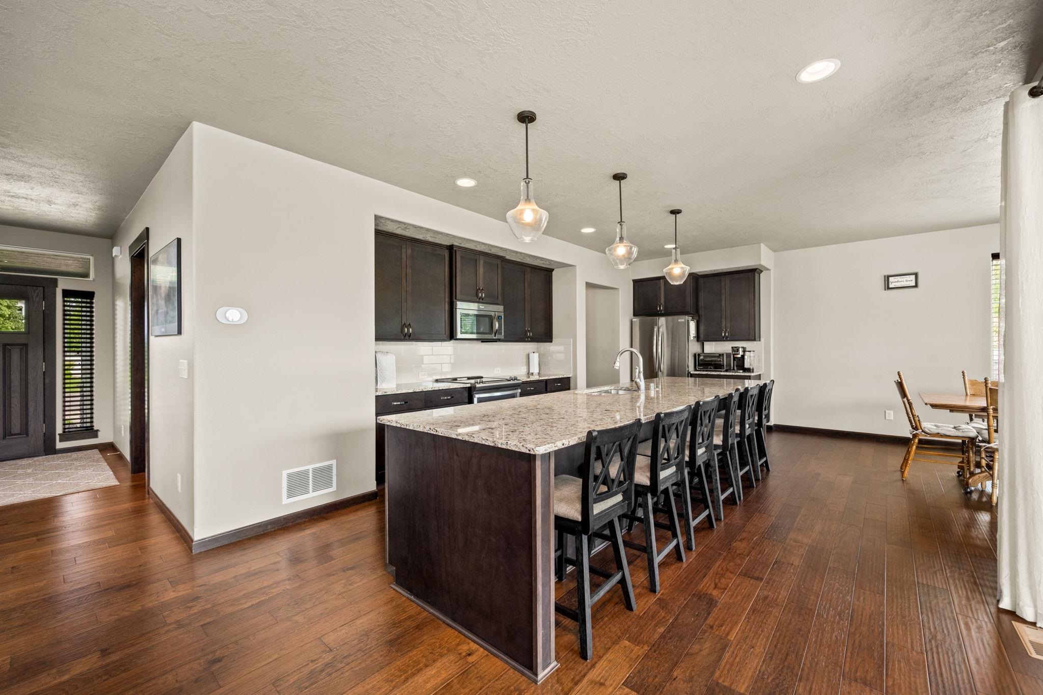 19700 E Knox Ave - Photo 12