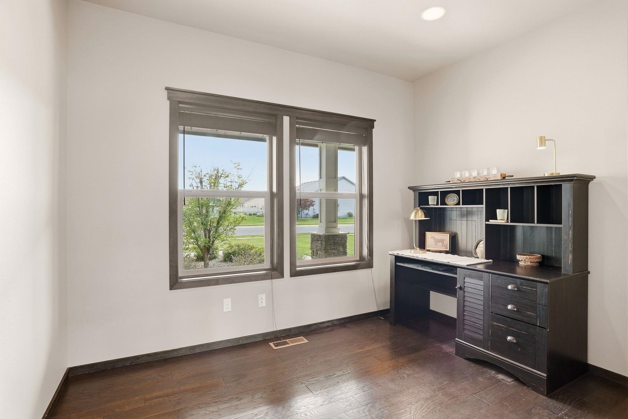 1207 N Augusta Ln - Photo 17