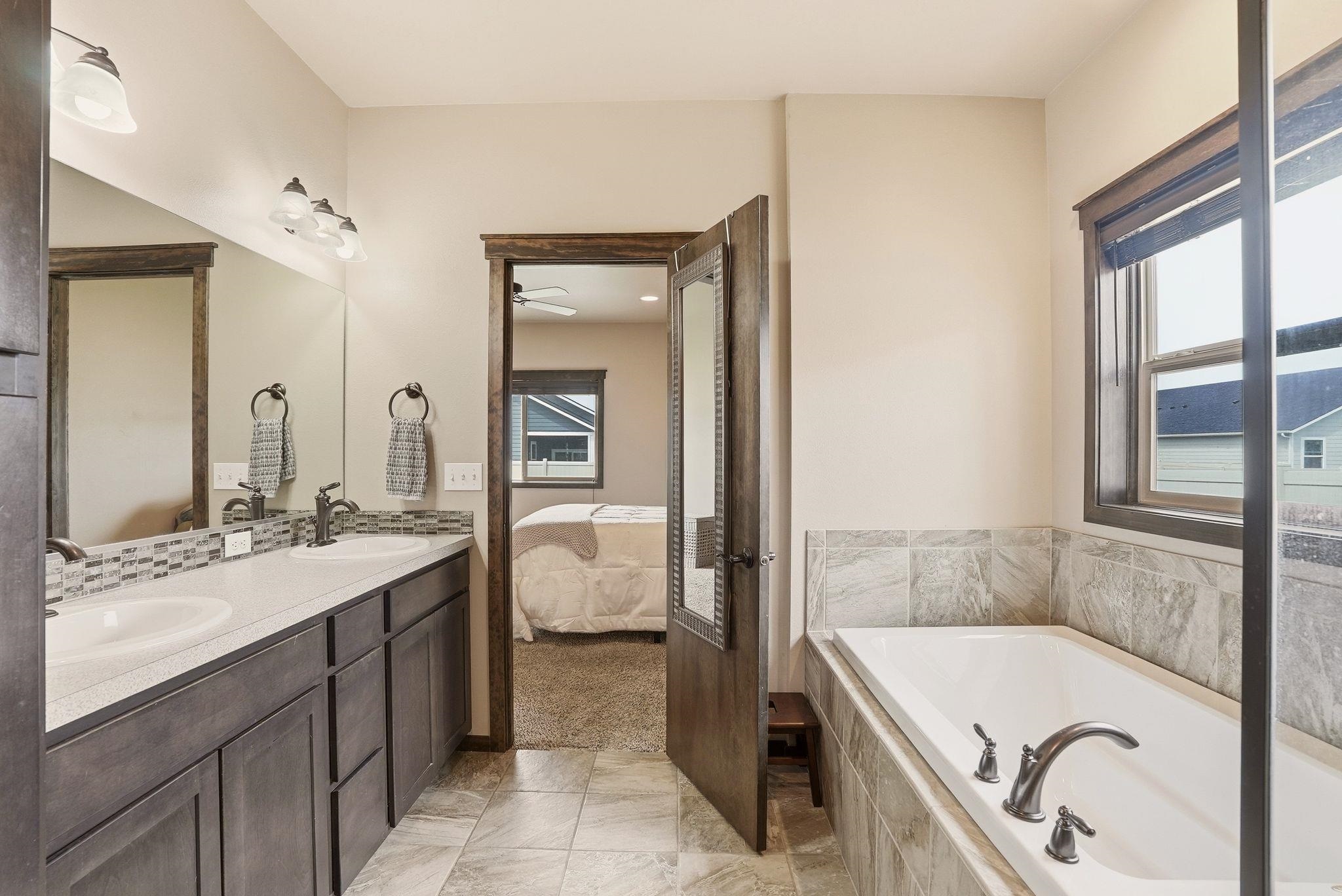 1207 N Augusta Ln - Photo 22