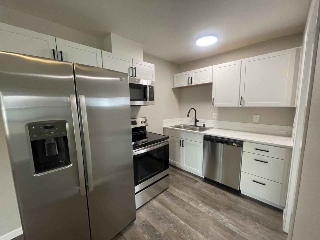 205 S Elizabeth Rd - Photo 3