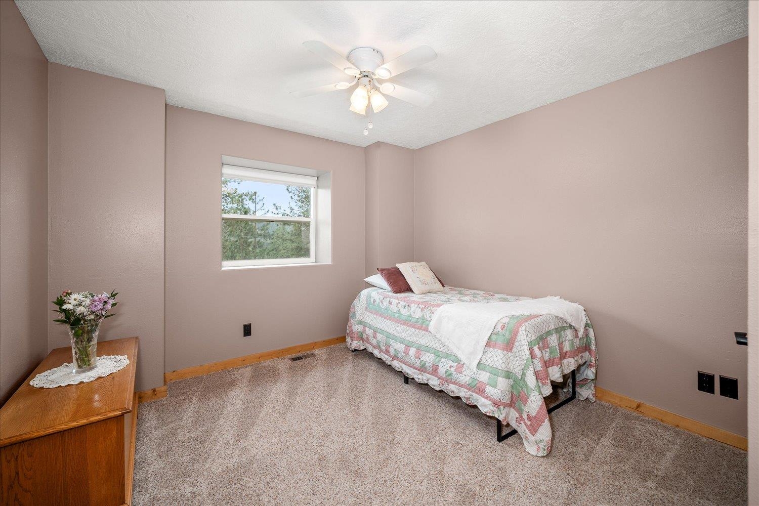 12421 E Mt Spokane Park Dr - Photo 25