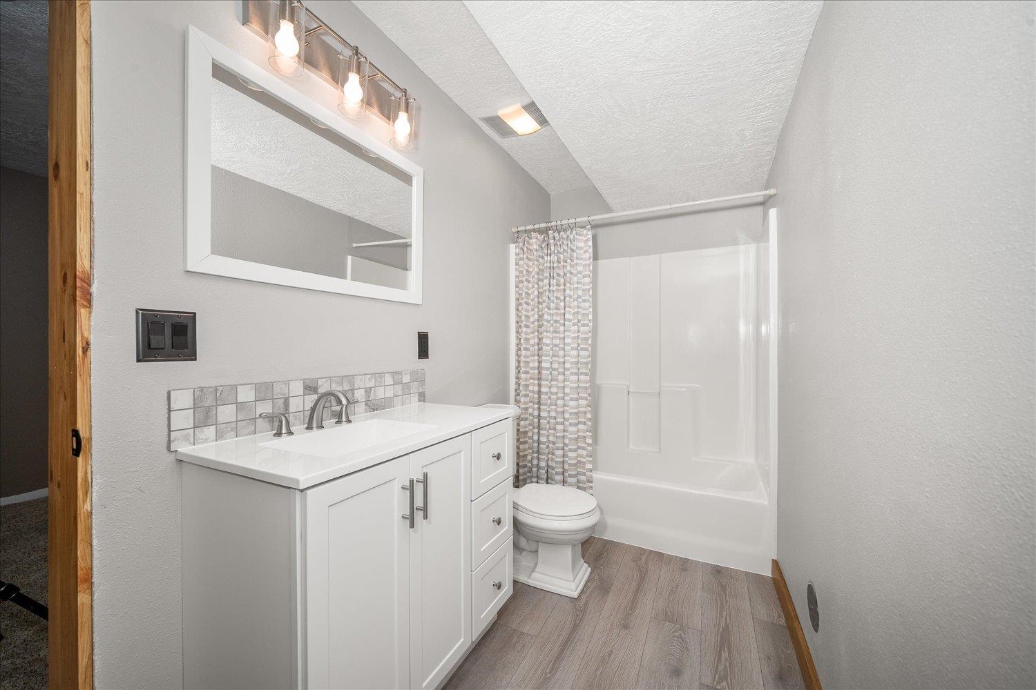 12421 E Mt Spokane Park Dr - Photo 29