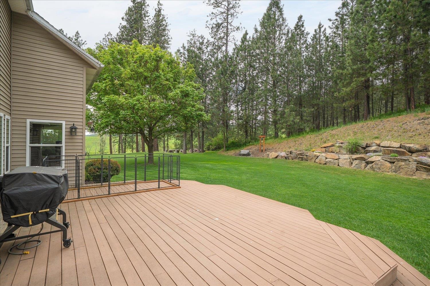 12421 E Mt Spokane Park Dr - Photo 33
