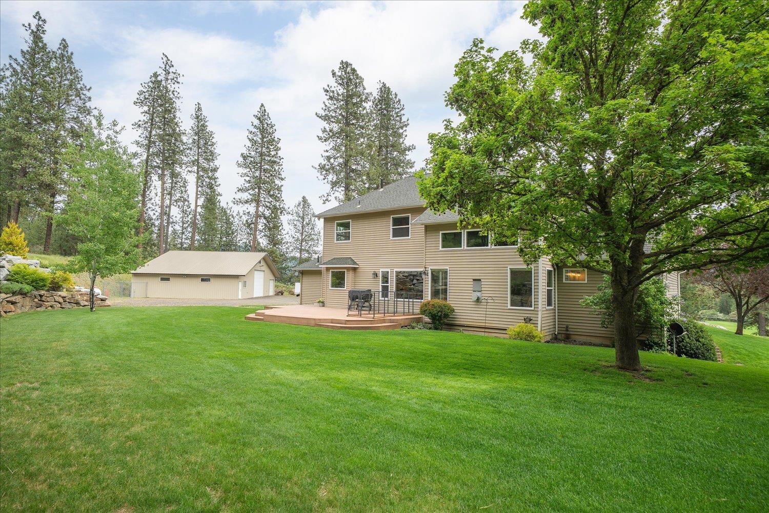 12421 E Mt Spokane Park Dr - Photo 34