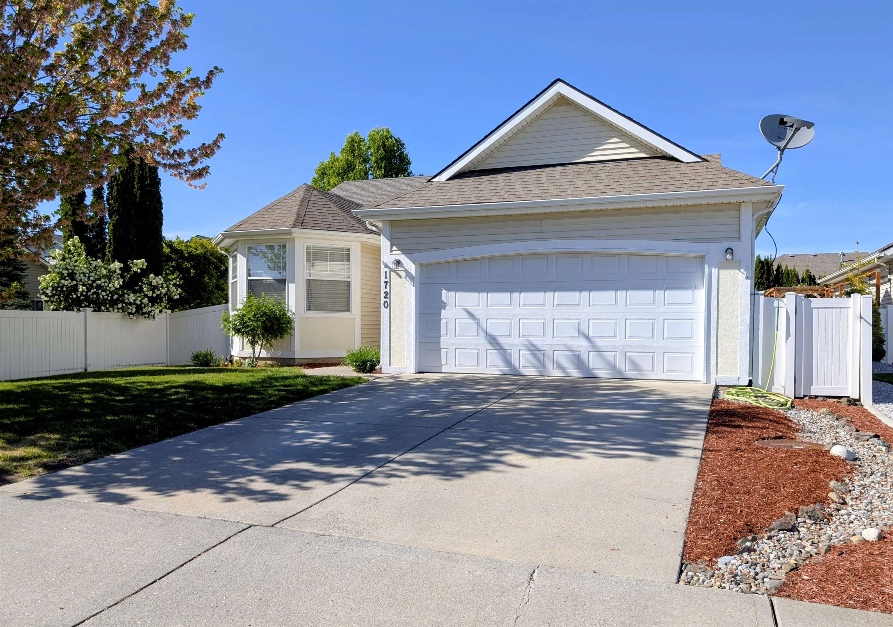 1720 W BRIAR Ln - Photo 28