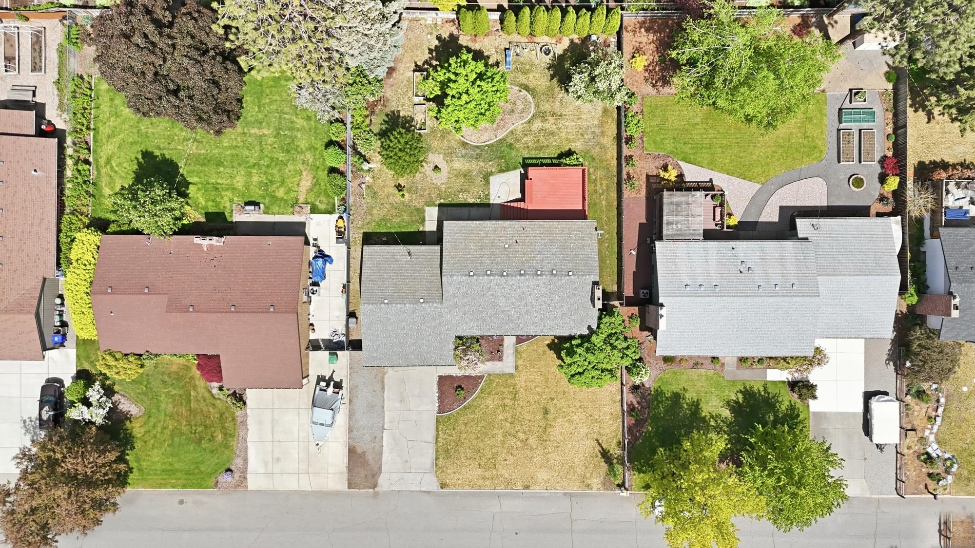 10921 E 31st Ave - Photo 37