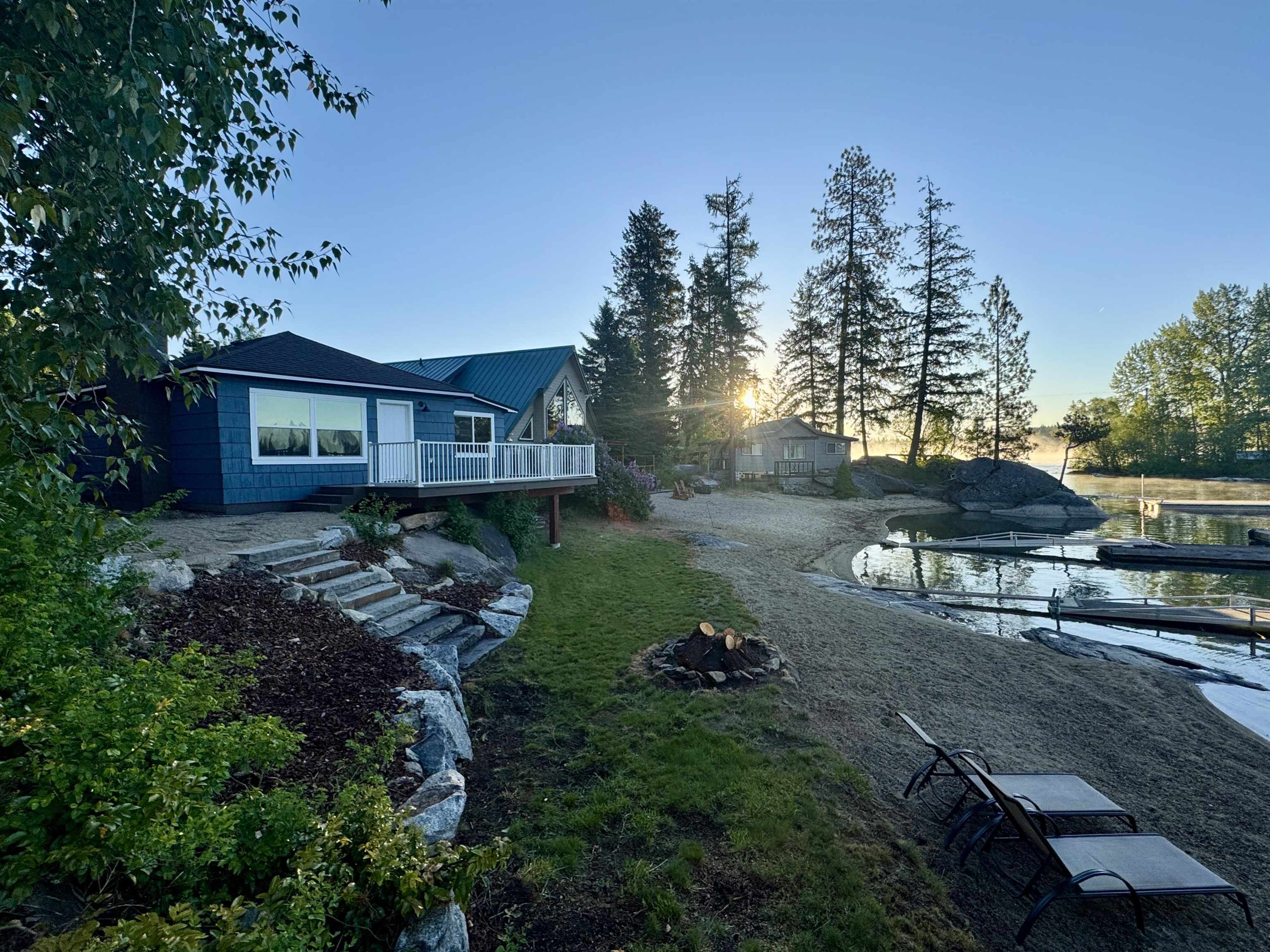 141 Rockwood Rd - Photo 1