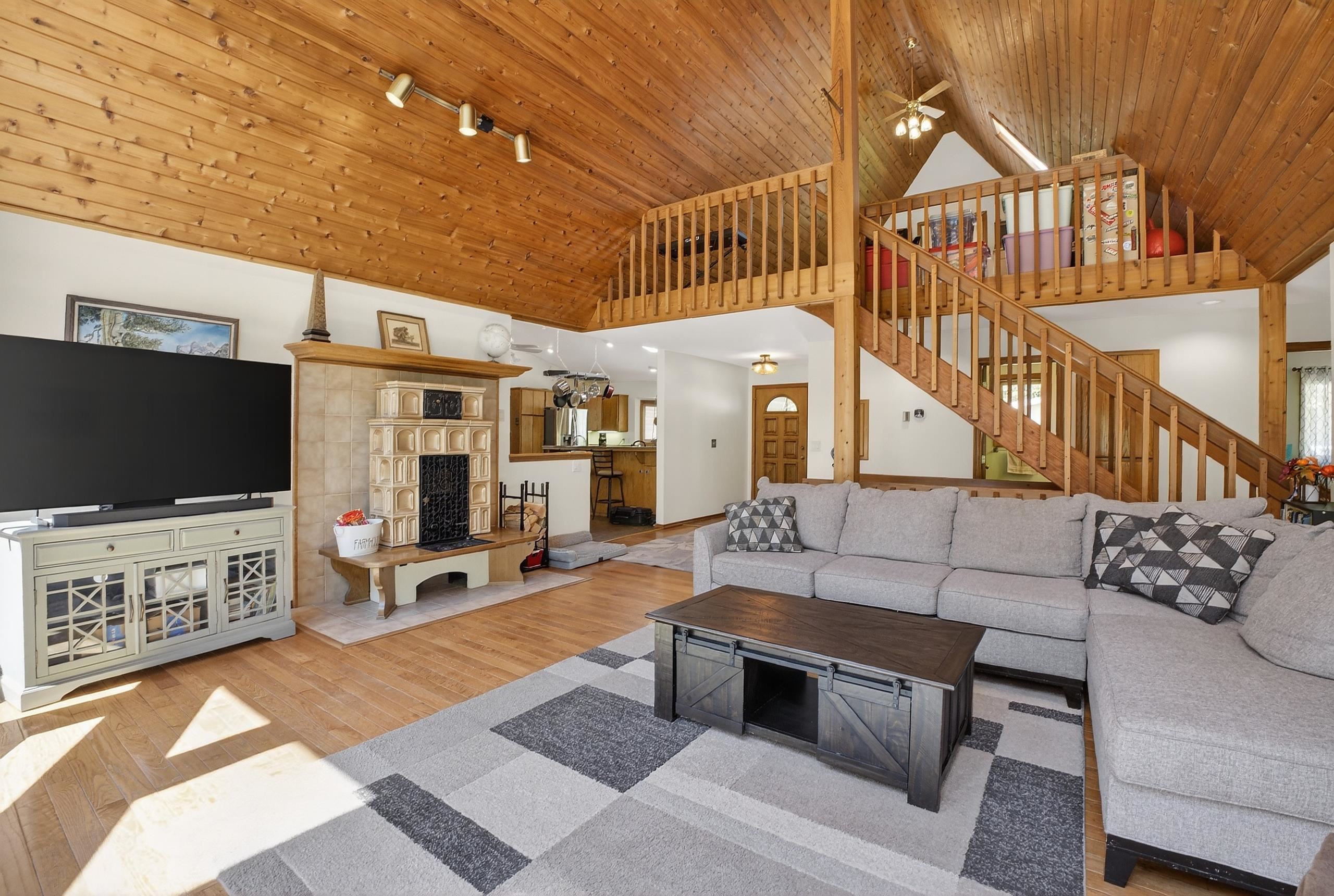 19202 E Elliot Rd - Photo 9