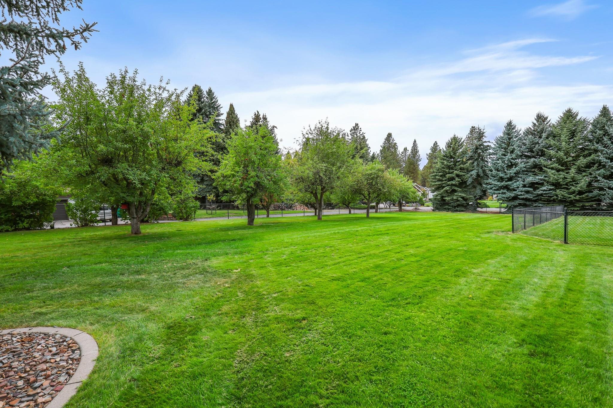 3411 S Best Rd - Photo 2
