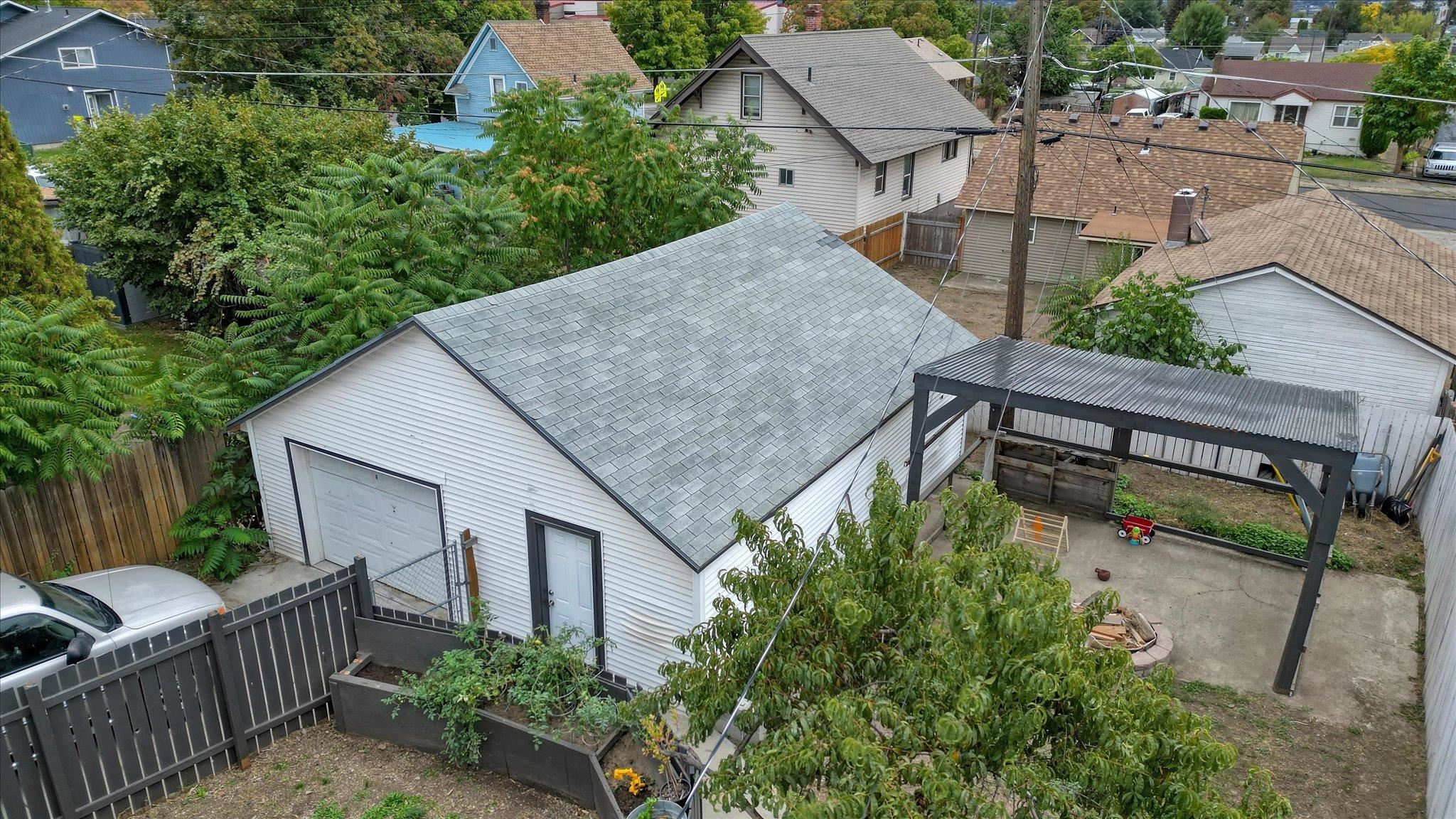718 E Empire Ave - Photo 27