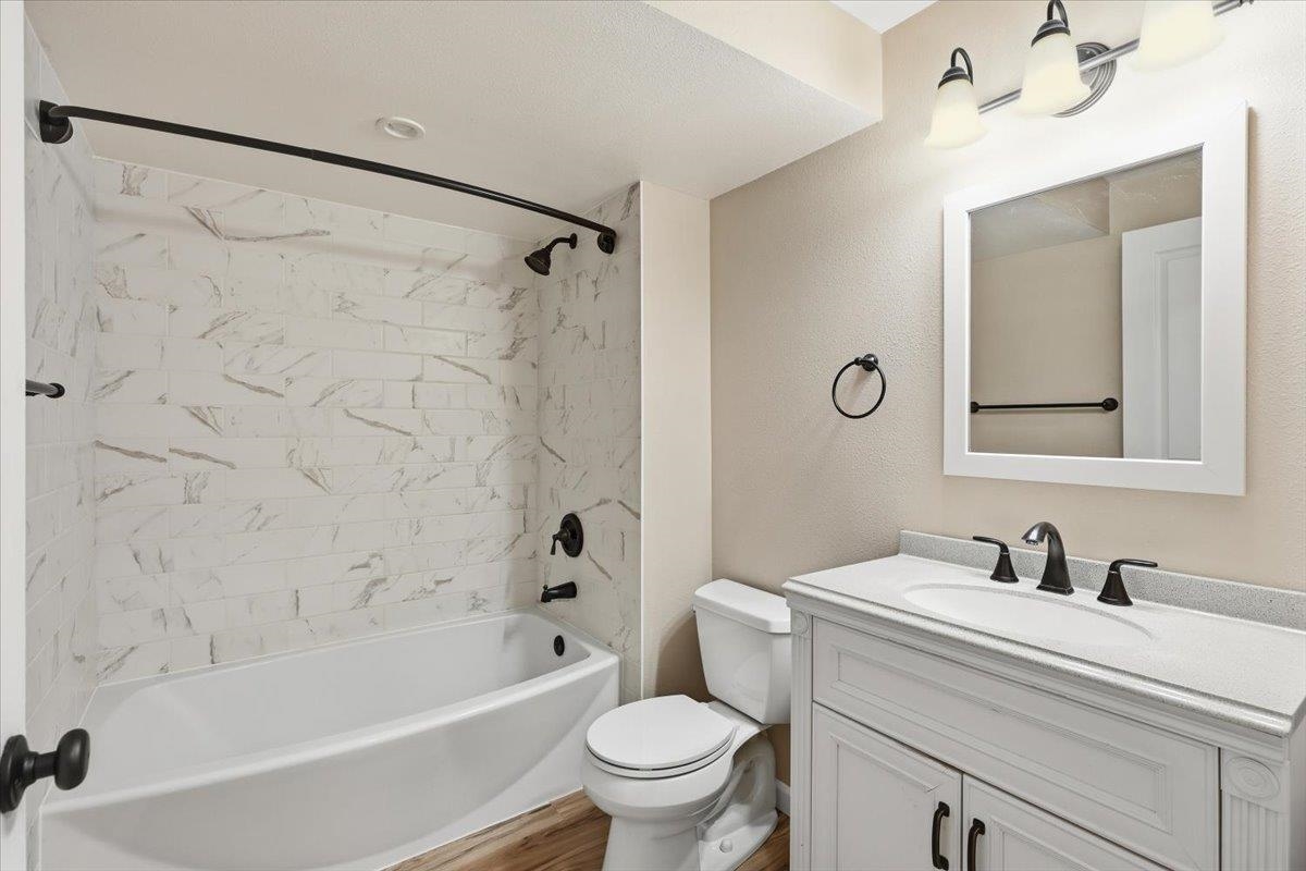 24104 N Carey Ln - Photo 36