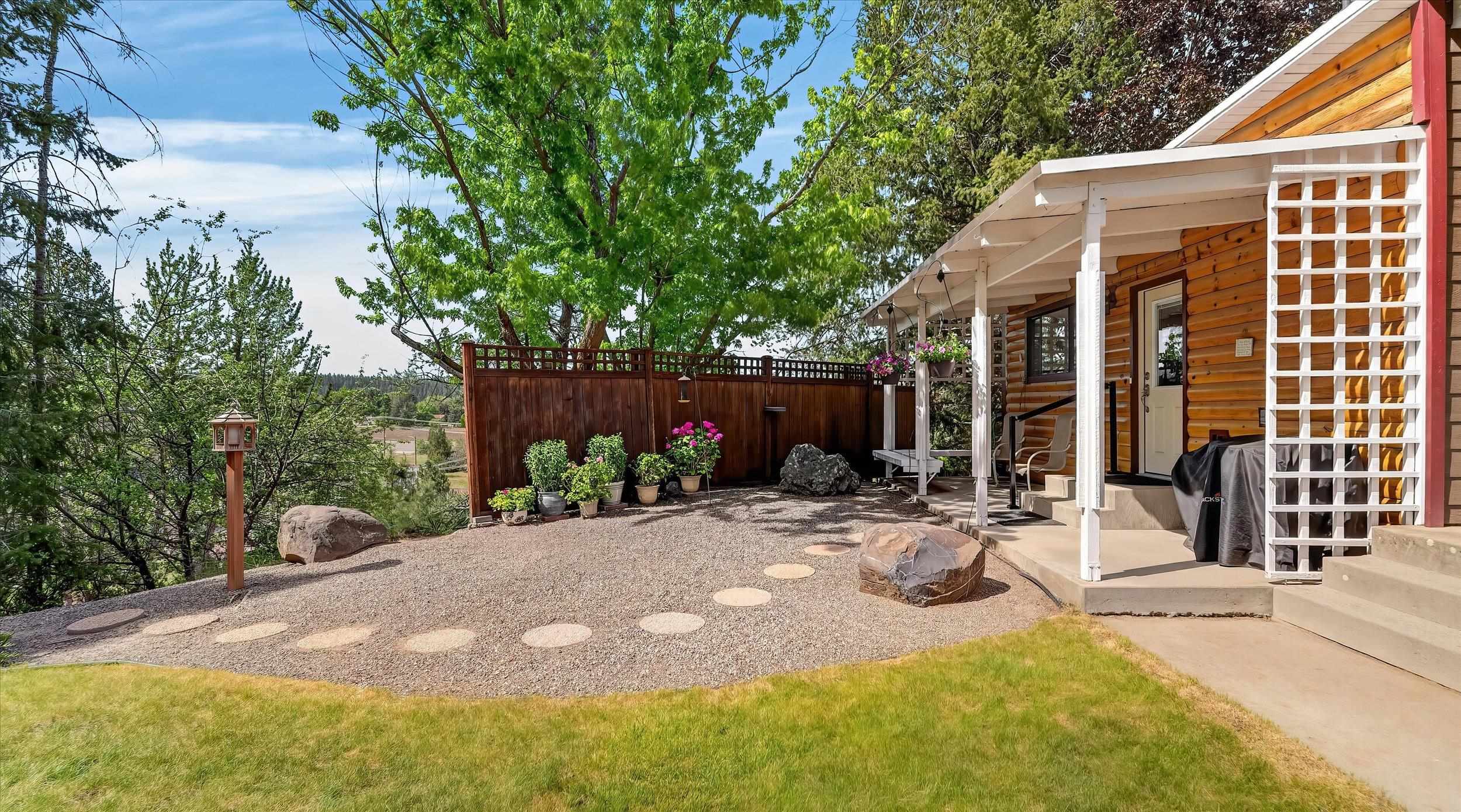 3116 E Center Rd - Photo 6