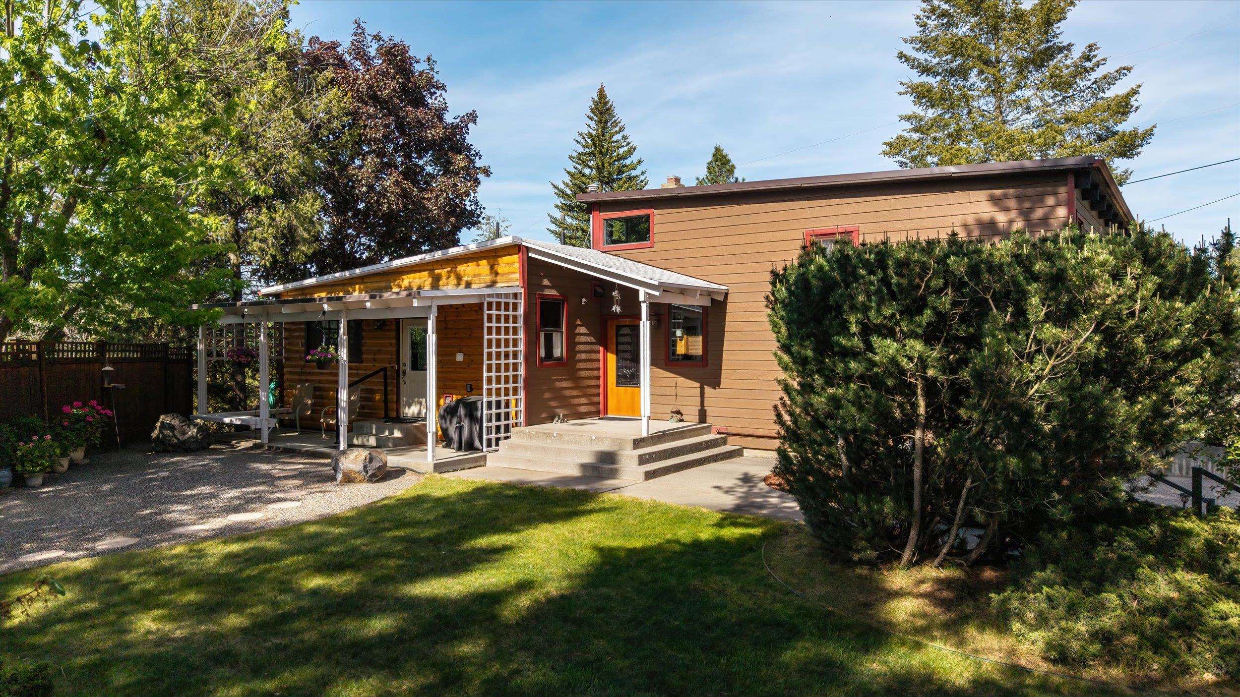 3116 E Center Rd - Photo 1