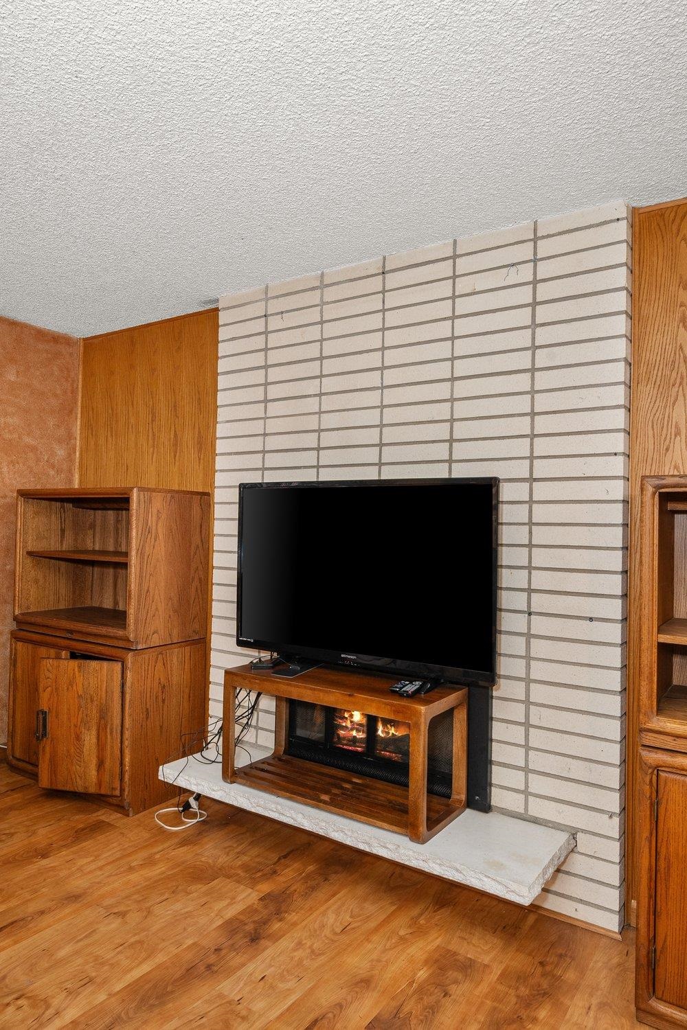 6510 E 10th Ave - Photo 9