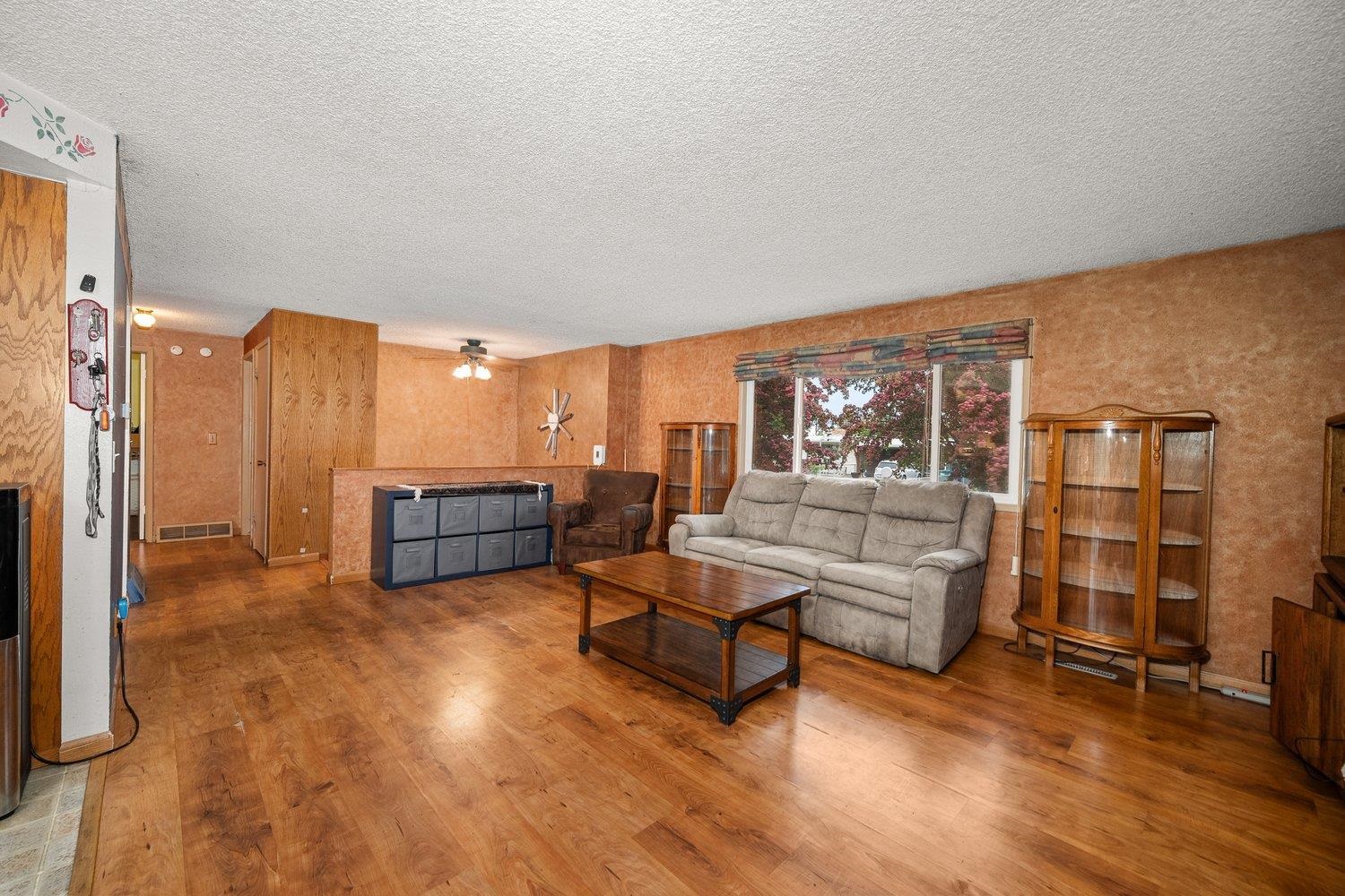 6510 E 10th Ave - Photo 8
