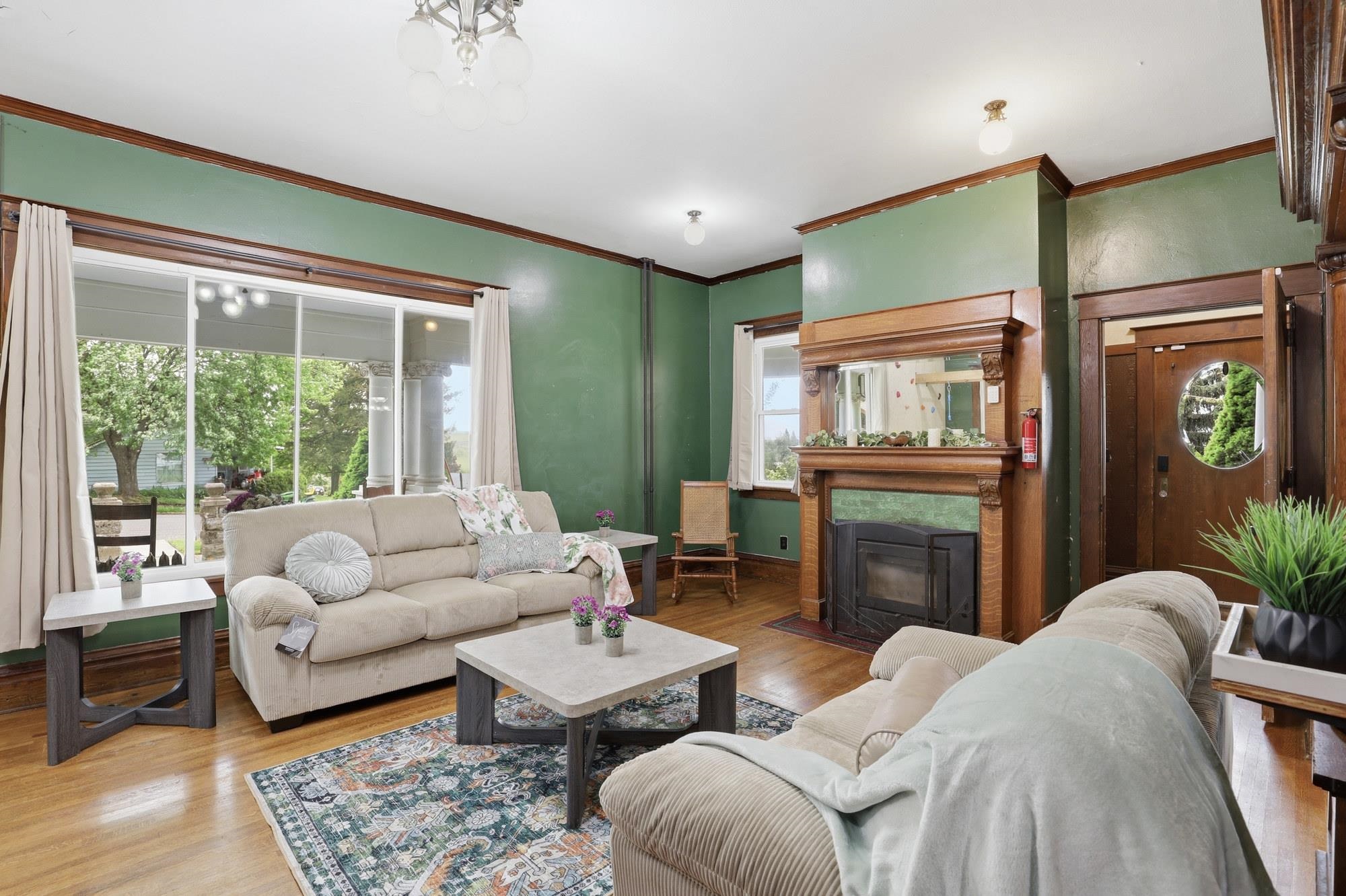141 S Howard St - Photo 10