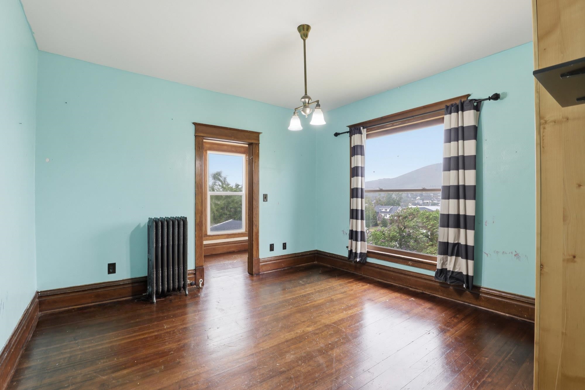 141 S Howard St - Photo 34