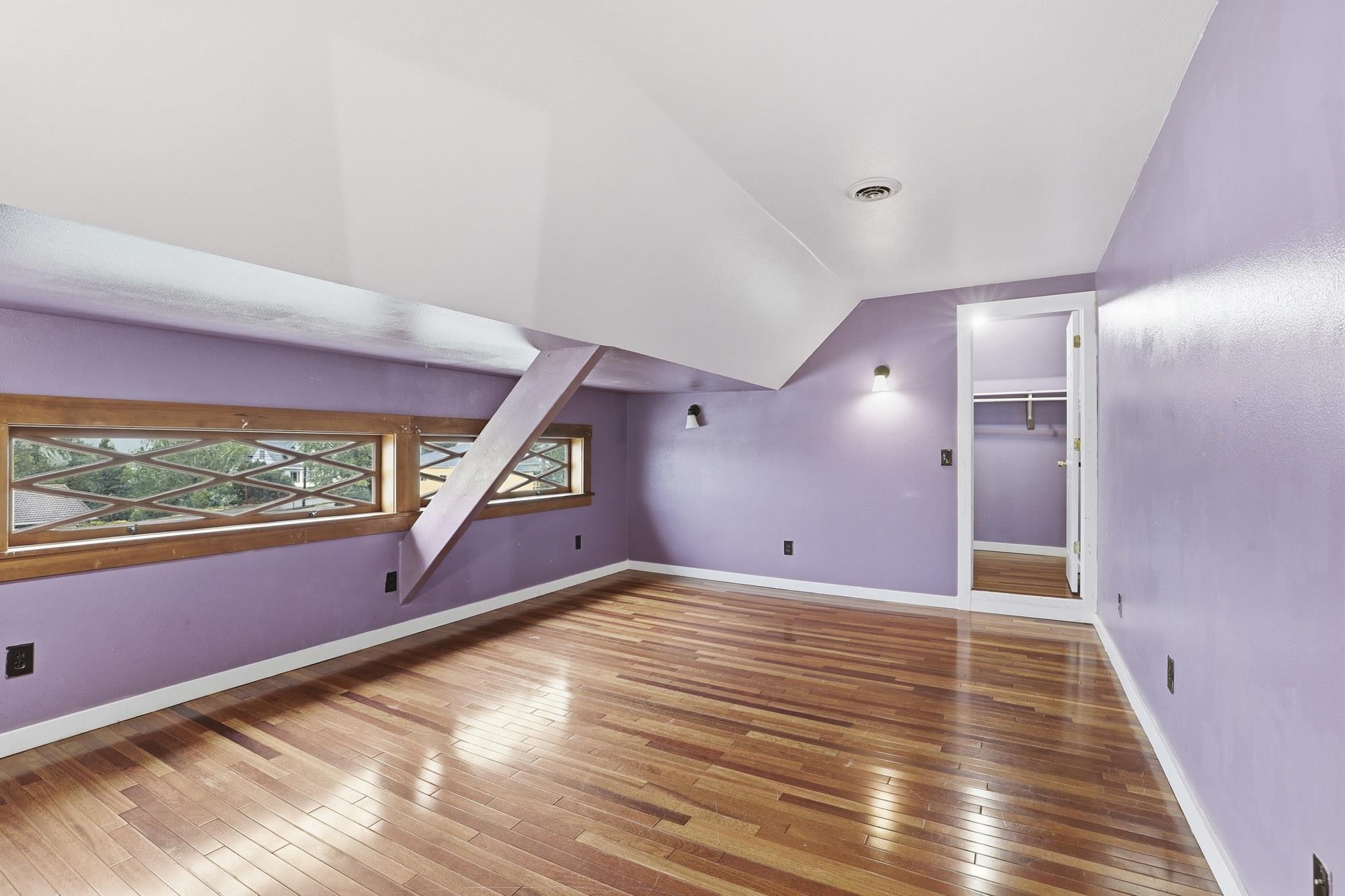 141 S Howard St - Photo 36