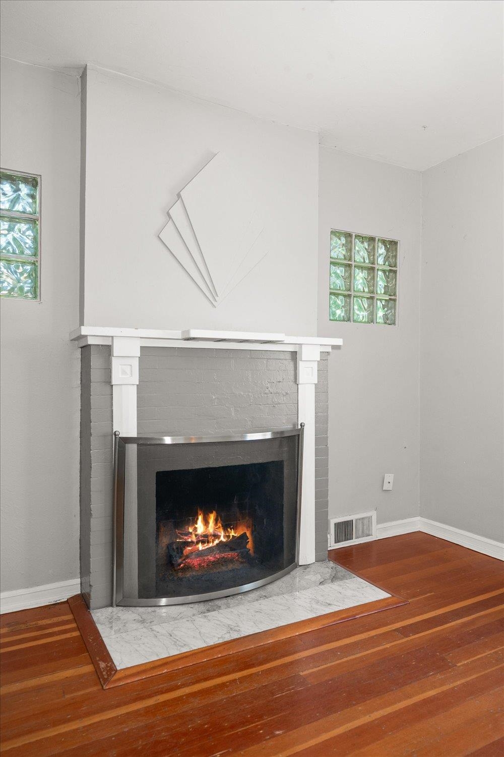 318 E 29th Ave - Photo 9