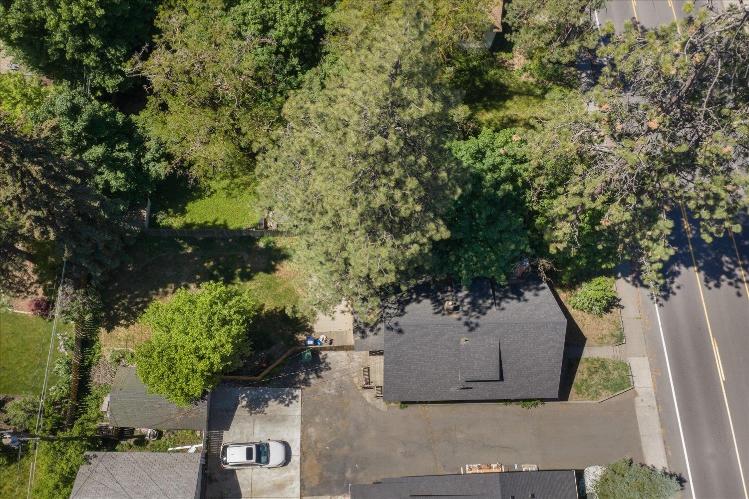 318 E 29th Ave - Photo 41