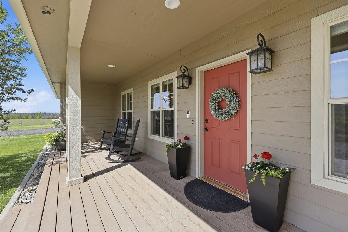 24104 N Carey Ln - Photo 5