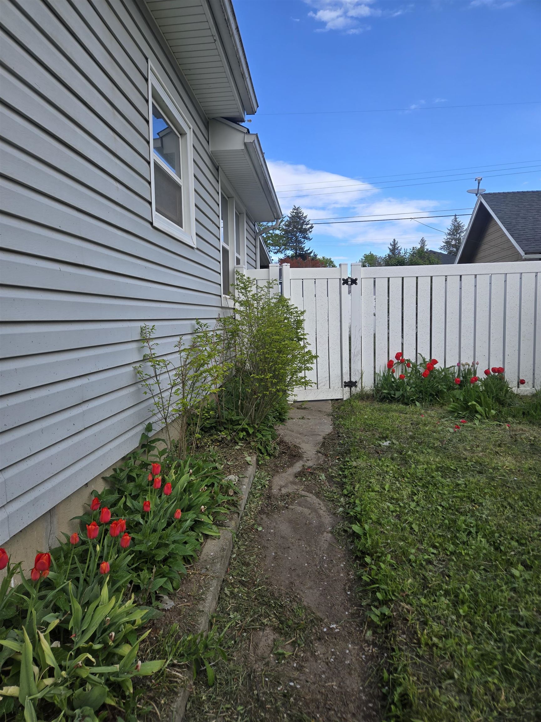 811 E 38TH Ave - Photo 20
