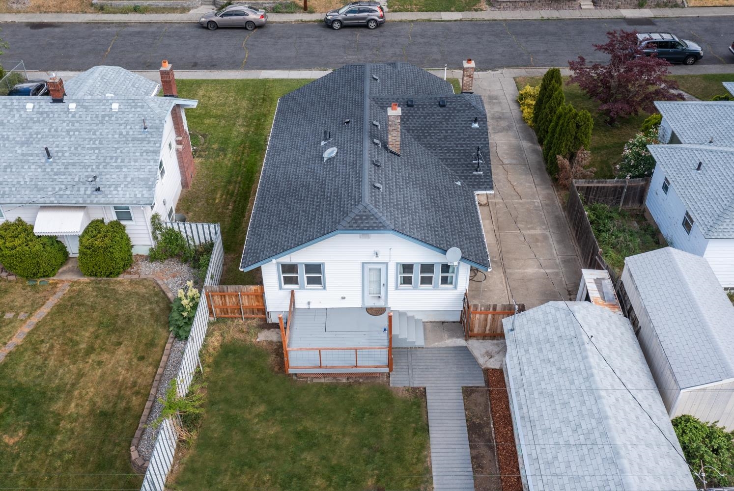 414 E Glass Ave - Photo 29