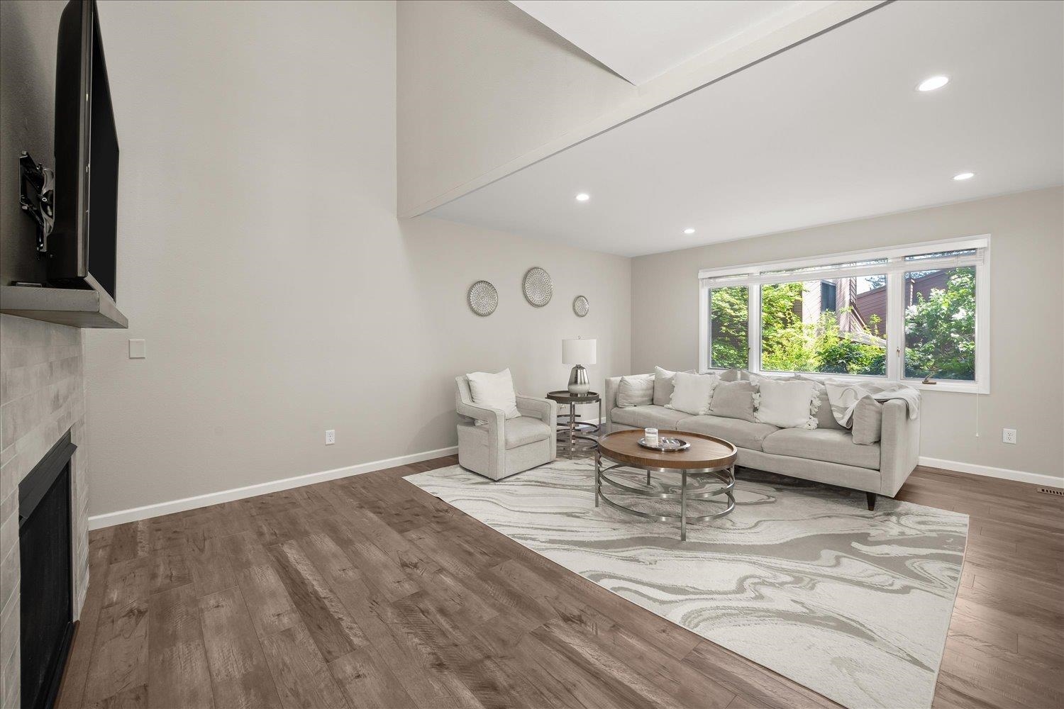 2018 E 30th Ave - Photo 5