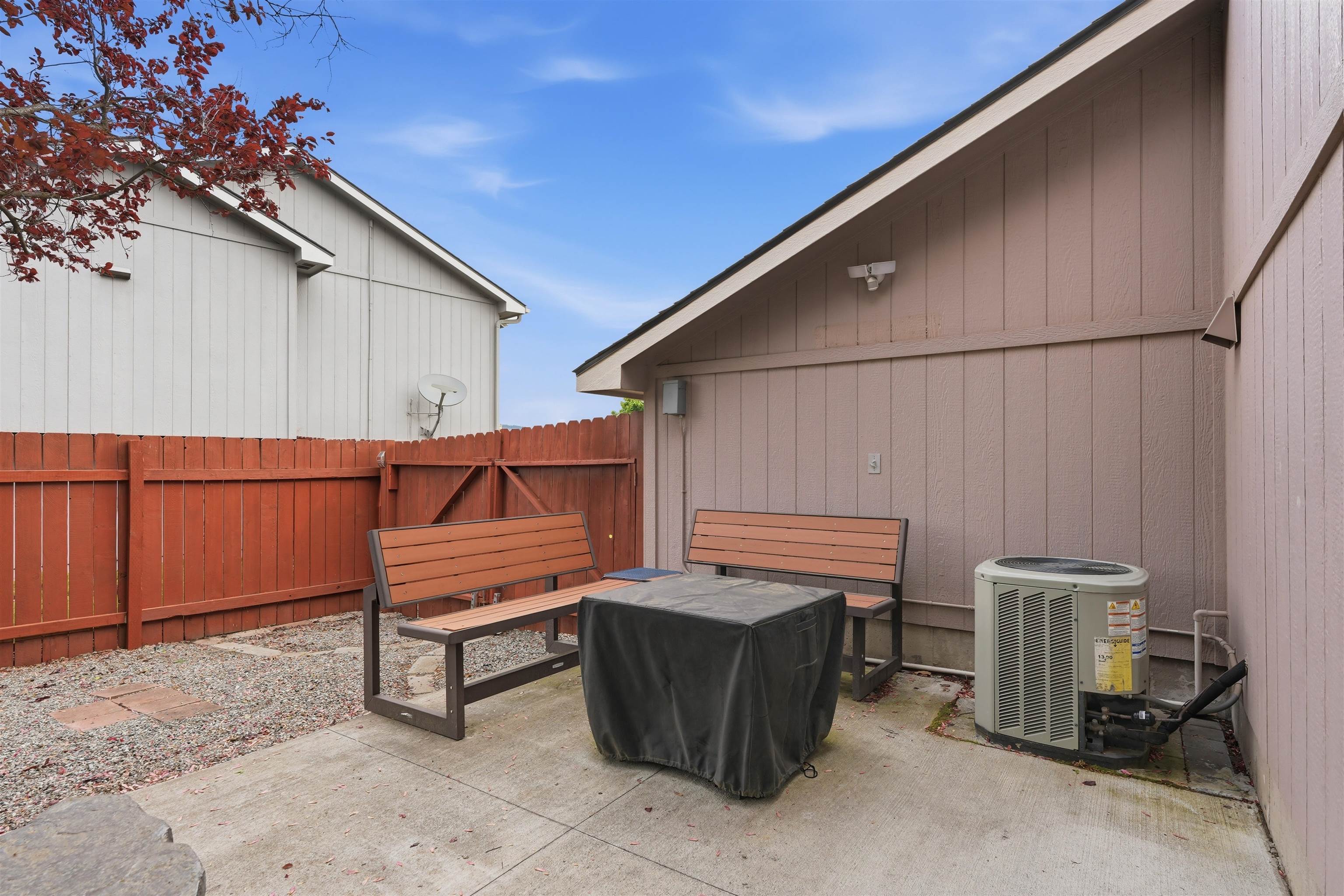 1823 N Salmon River Ln - Photo 32