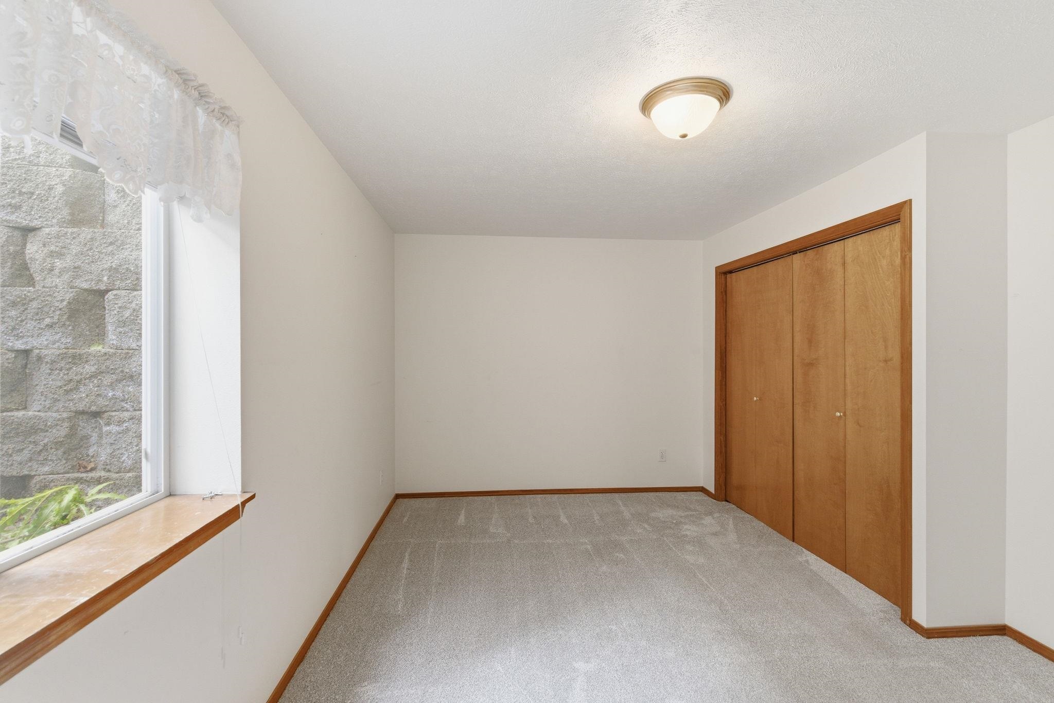1422 S Mamer Ln - Photo 28