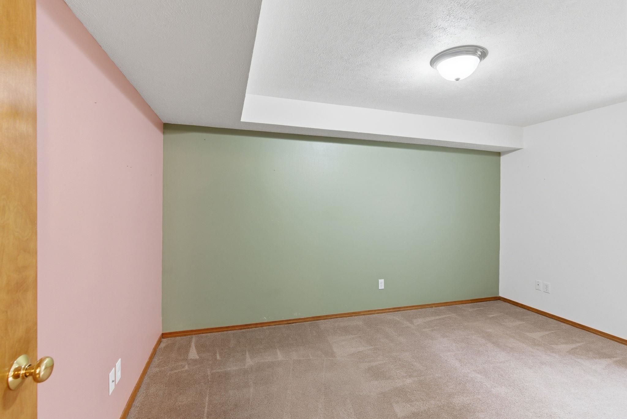 1422 S Mamer Ln - Photo 30